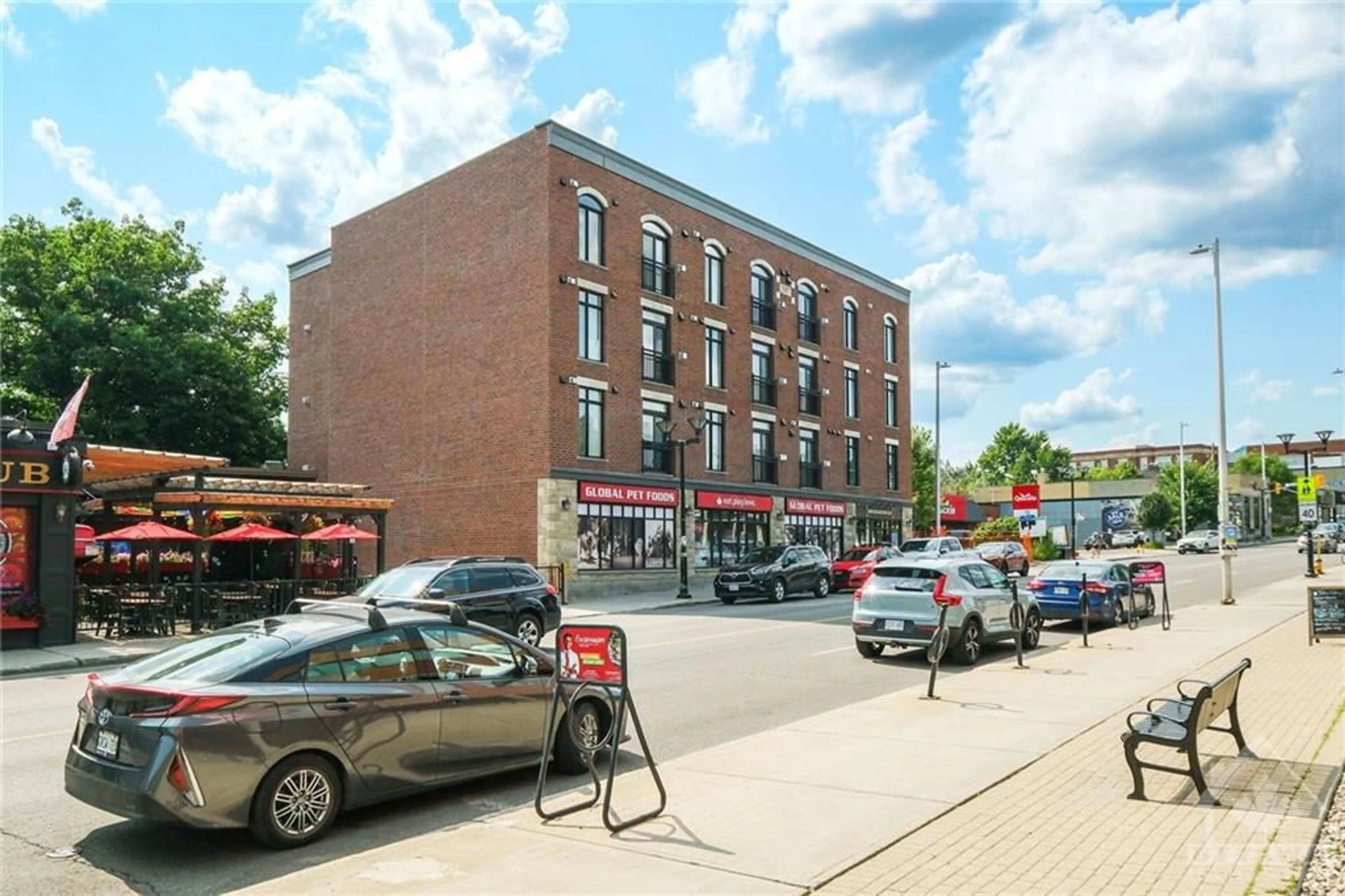 Street view for 6 GROVE Ave #305, Ottawa Ontario K1S 3A6