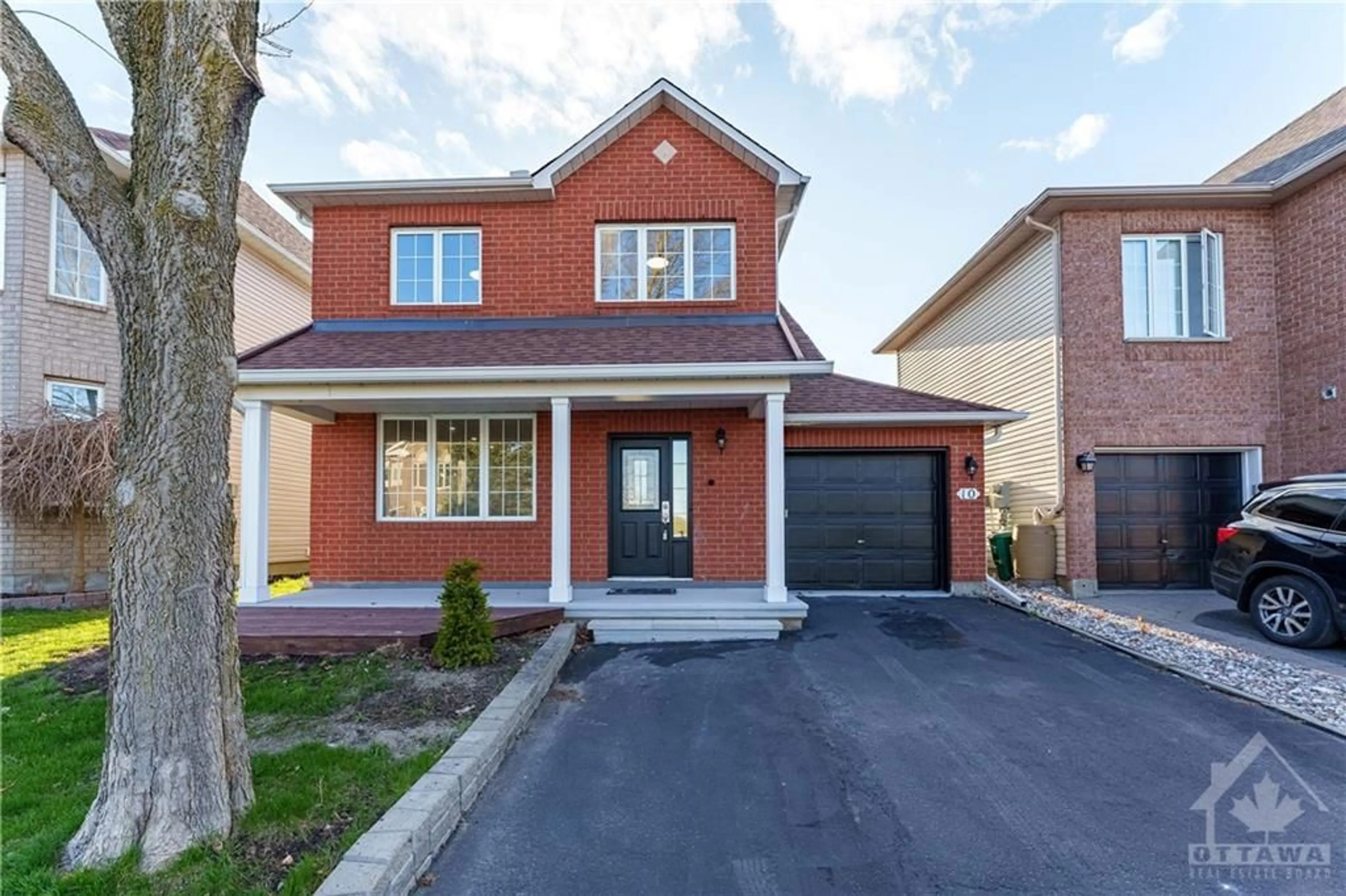 Home with brick exterior material for 10 ROSSAN St, Ottawa Ontario K2G 6R6