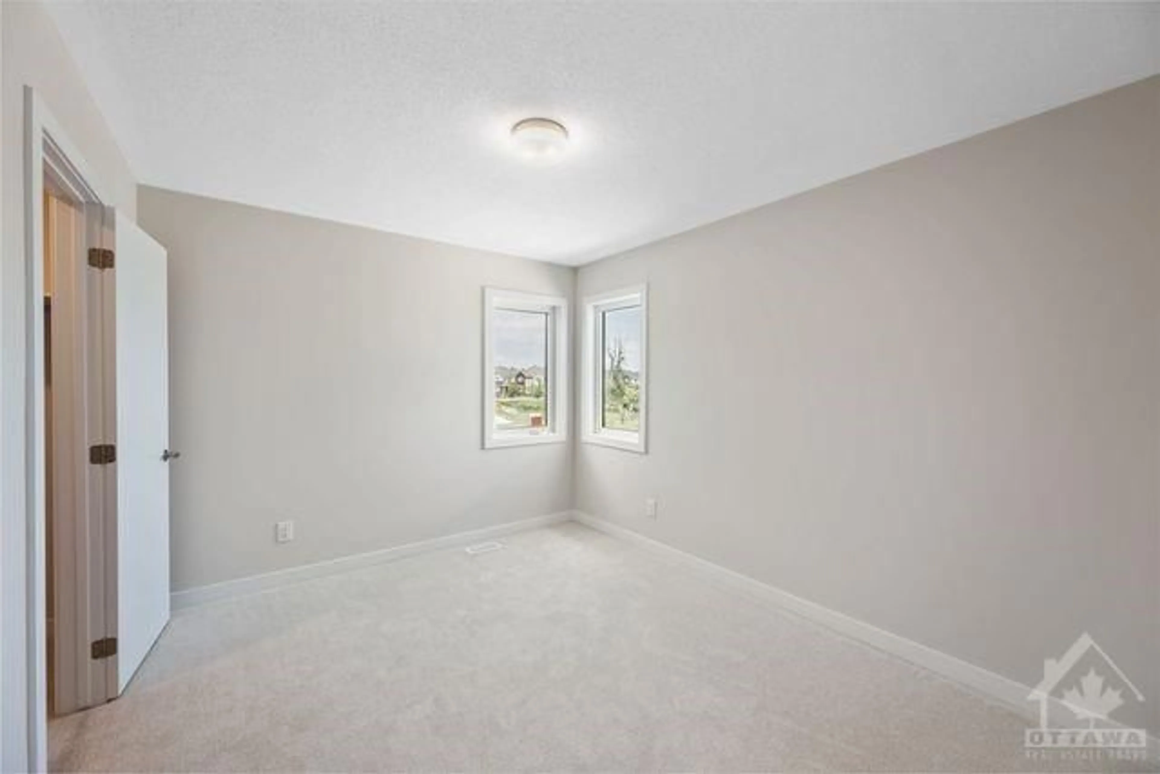 A pic of a room for 406 PENINSULA Rd, Ottawa Ontario K2J 0K6