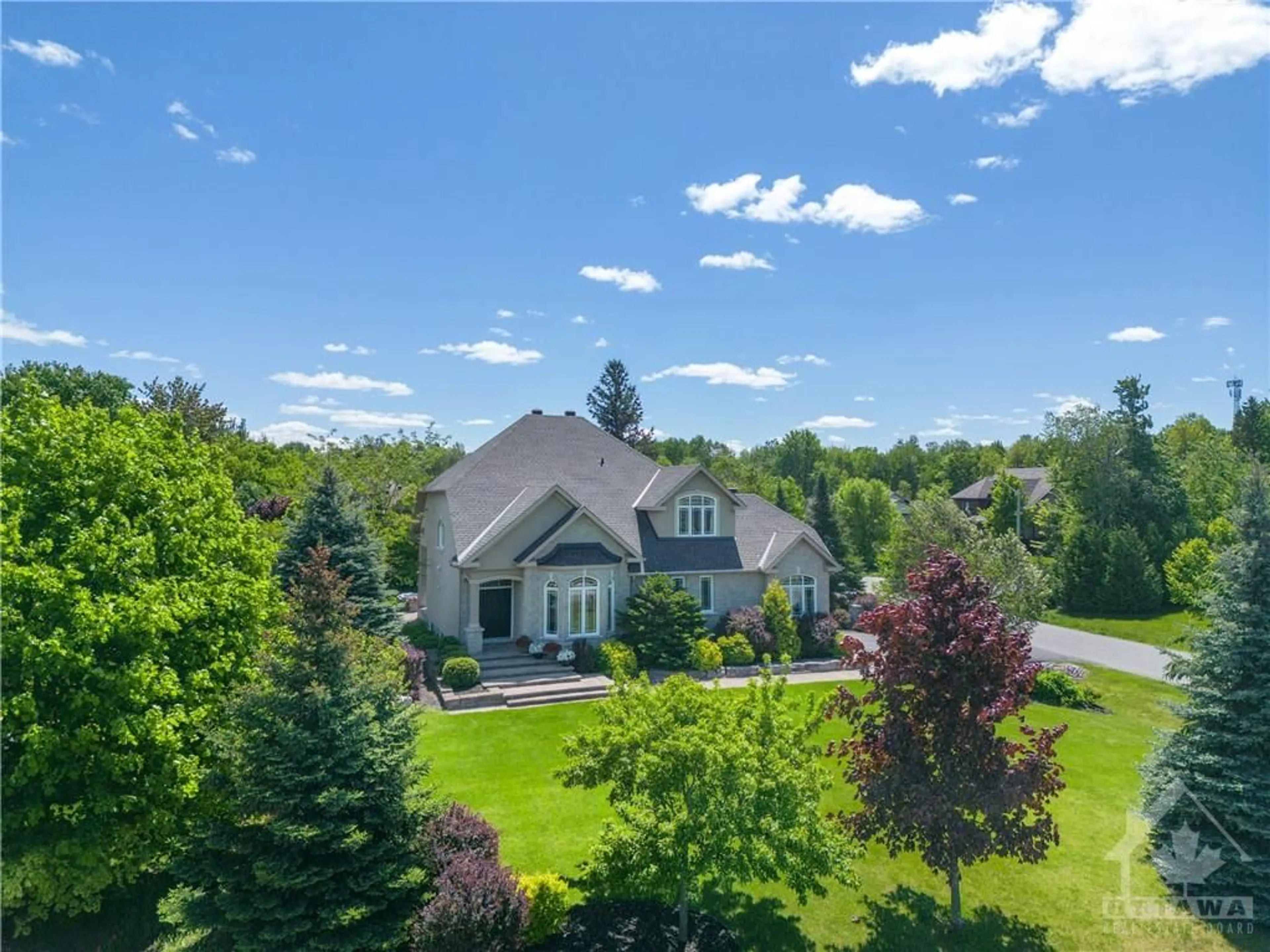 Frontside or backside of a home for 6892 LAKE FOREST Walk, Ottawa Ontario K4P 0A4