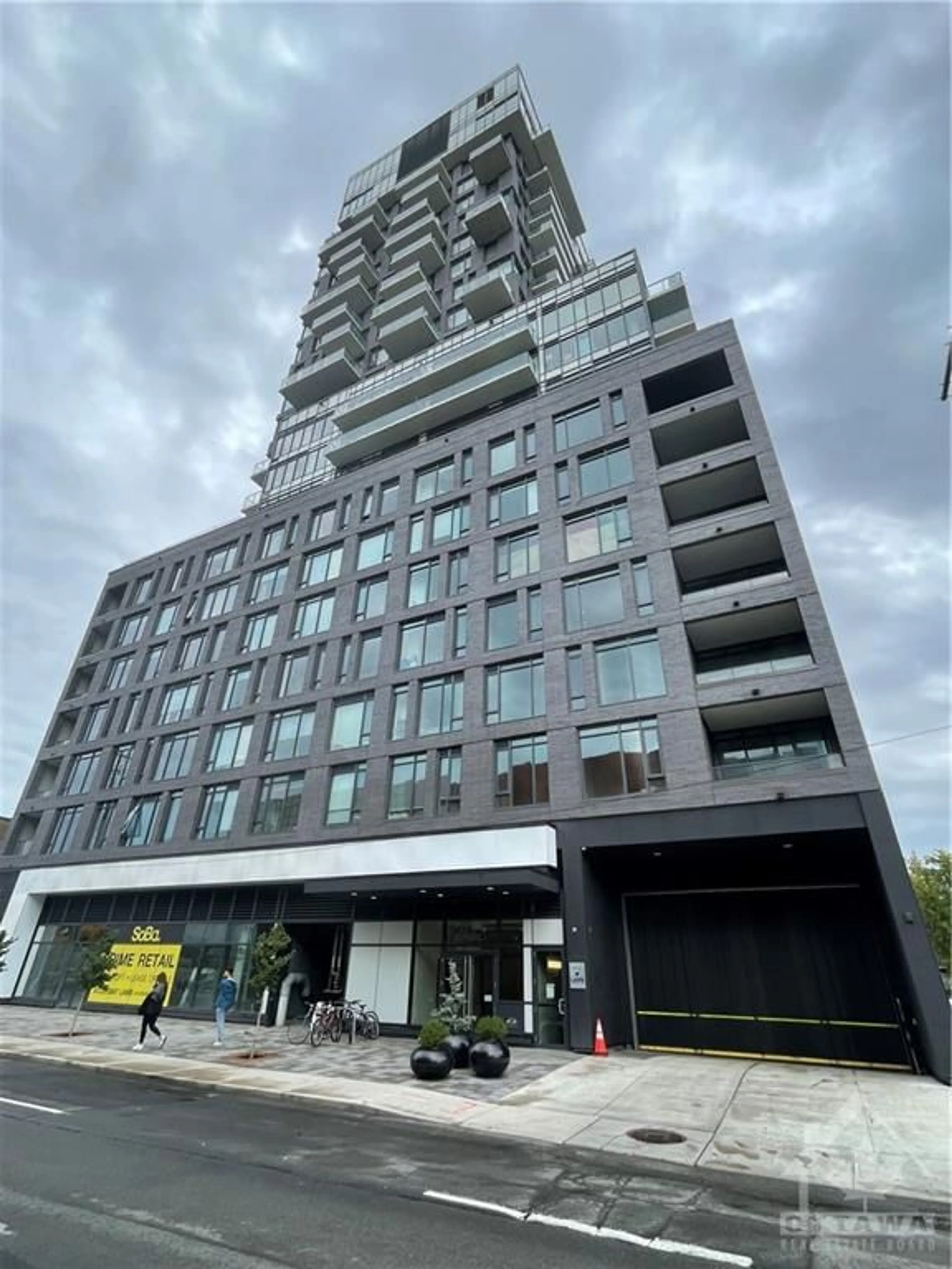 A pic from exterior of the house or condo for 203 CATHERINE St #608, Ottawa Ontario K2P 1J5