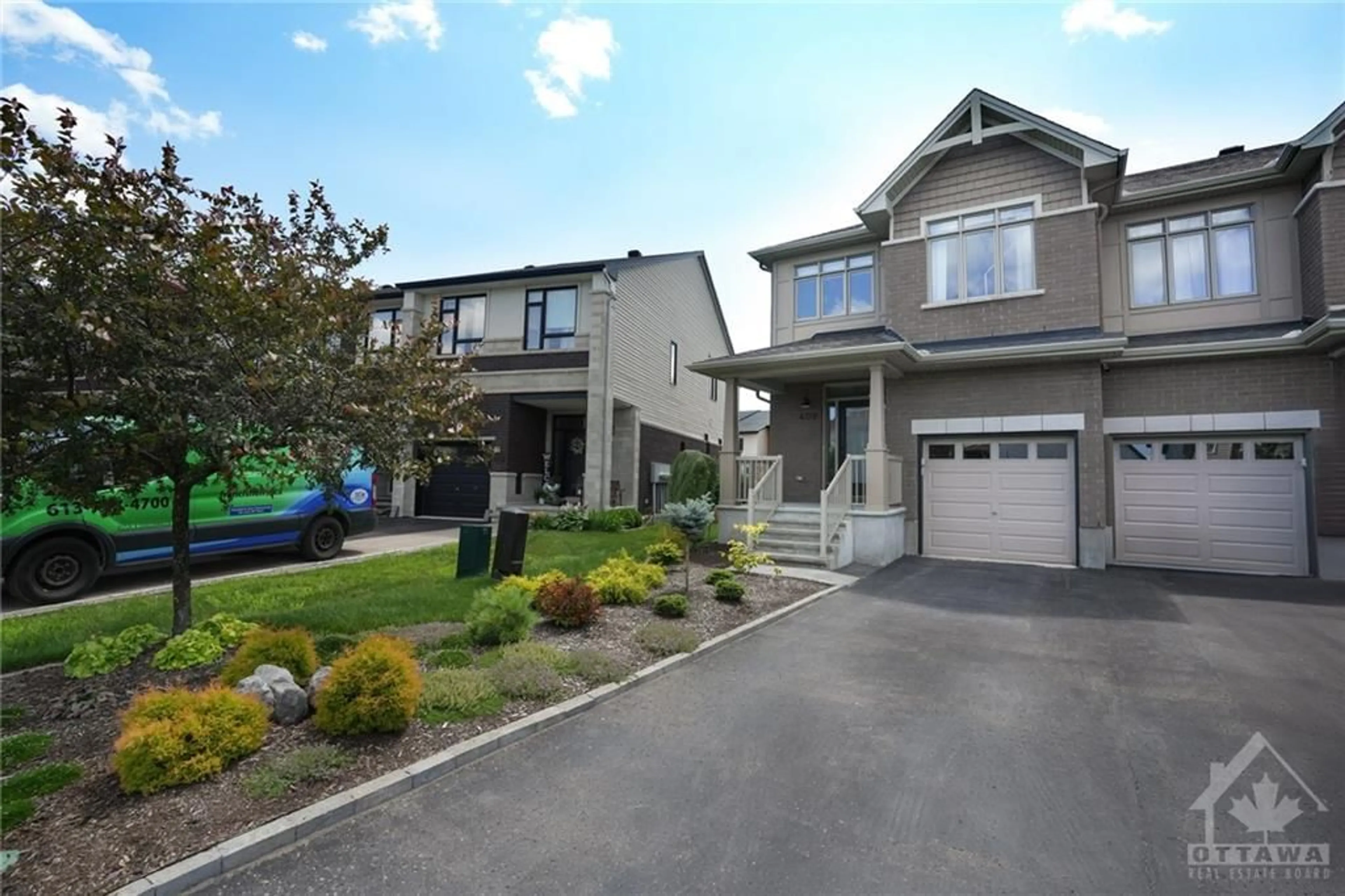 Frontside or backside of a home for 409 HARESFIELD Crt, Ottawa Ontario K4M 0B6