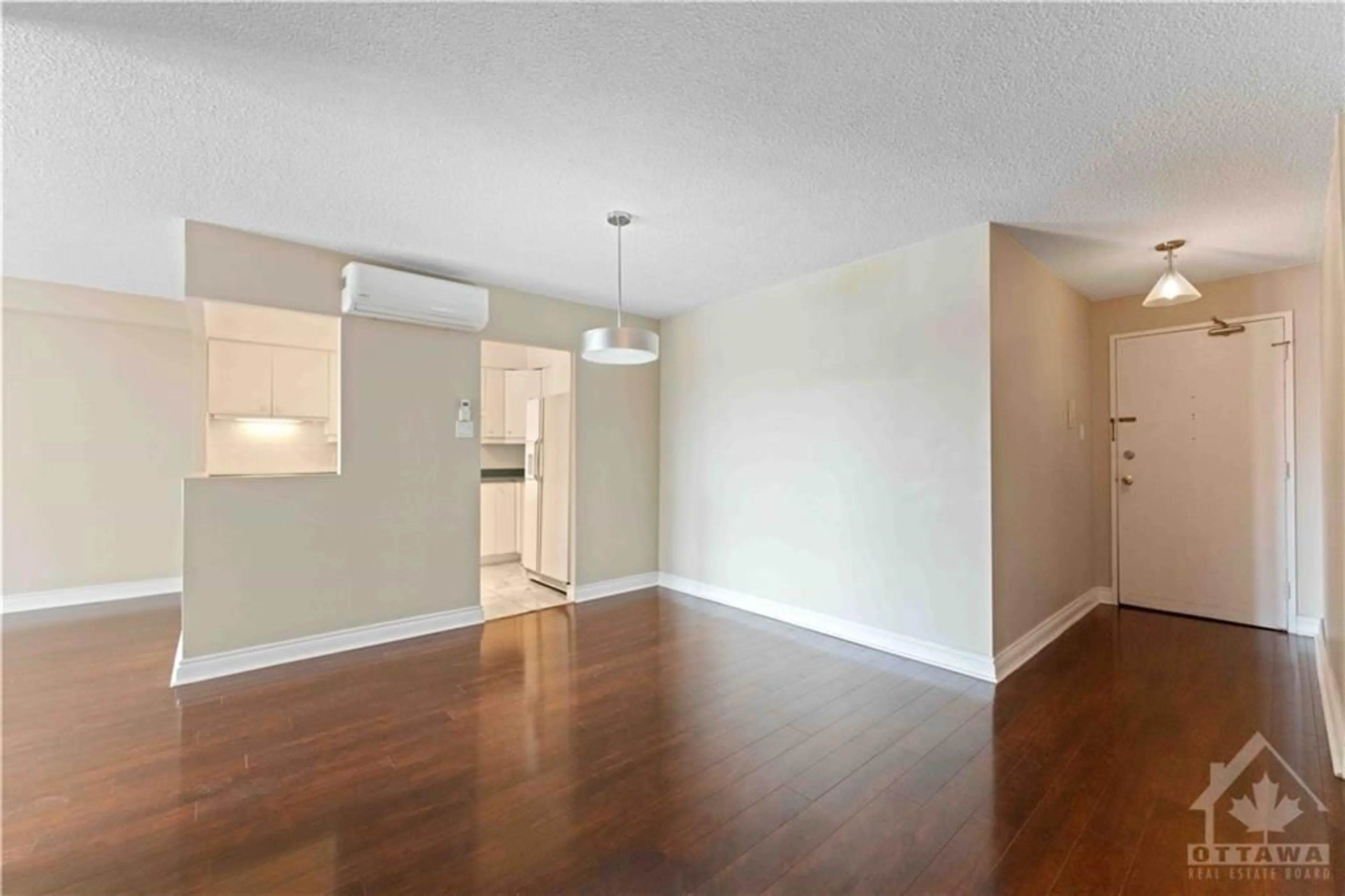 A pic of a room for 158b MCARTHUR Ave #701, Ottawa Ontario K1L 8C9