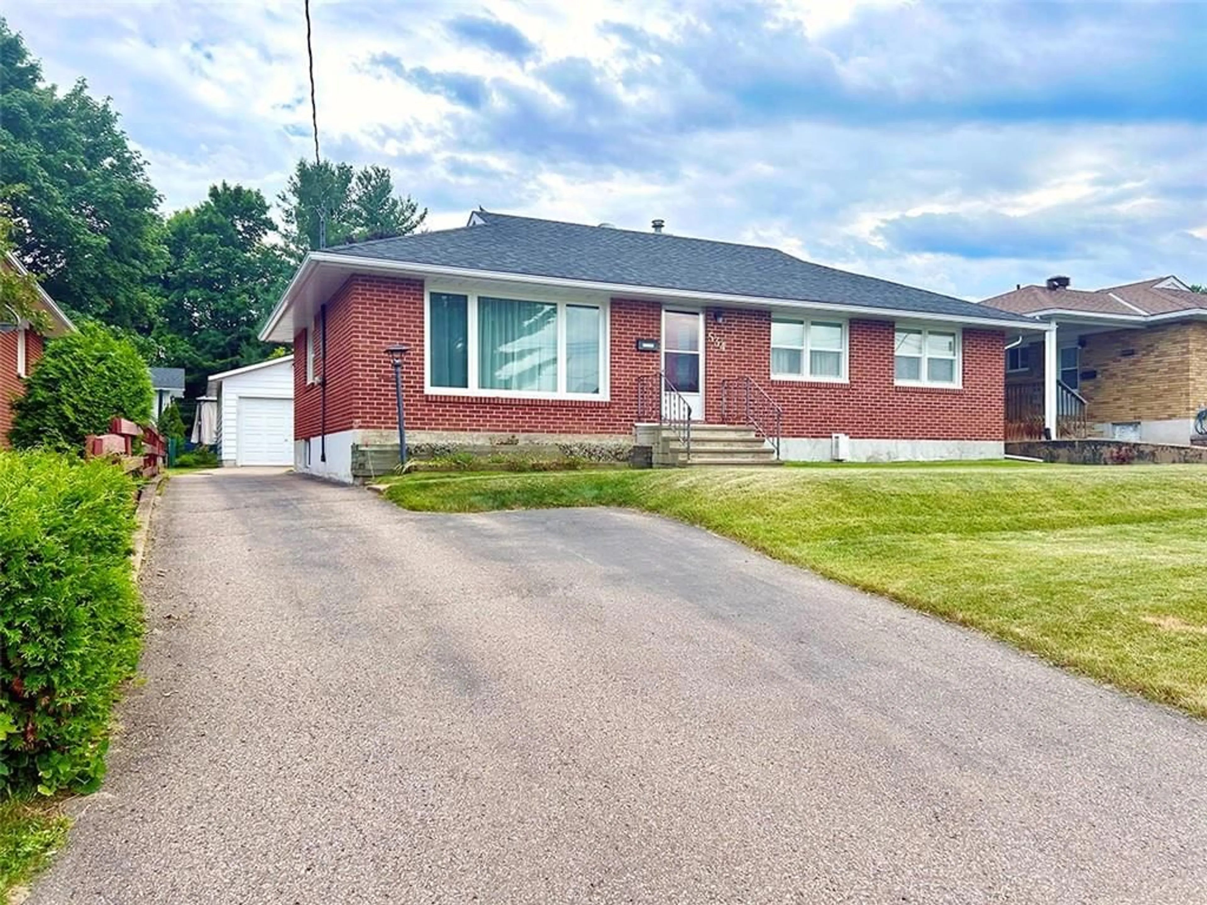 Frontside or backside of a home for 534 HERBERT St, Pembroke Ontario K8A 2Z5