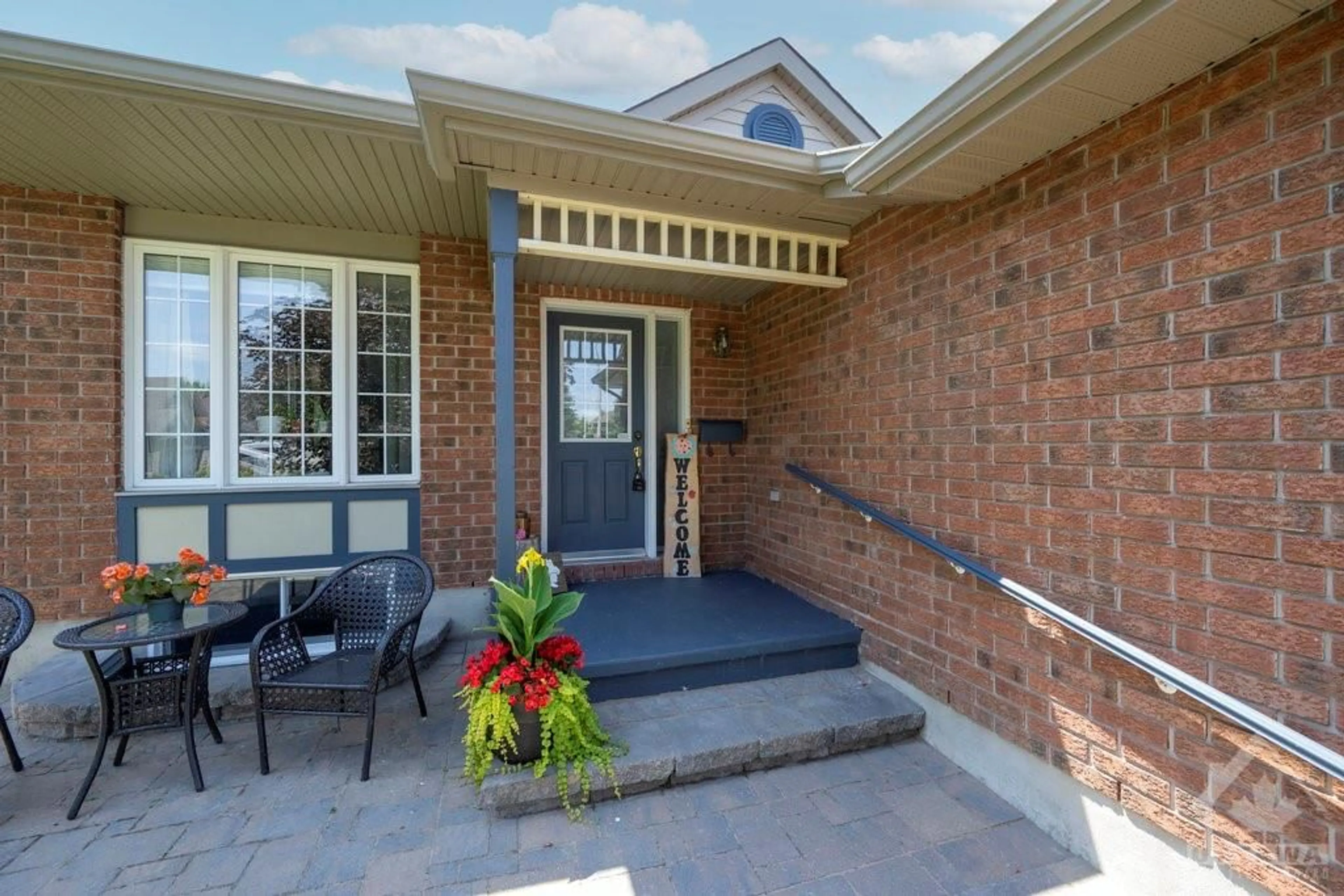 Home with brick exterior material for 2176 VALIN St, Ottawa Ontario K4A 5A9