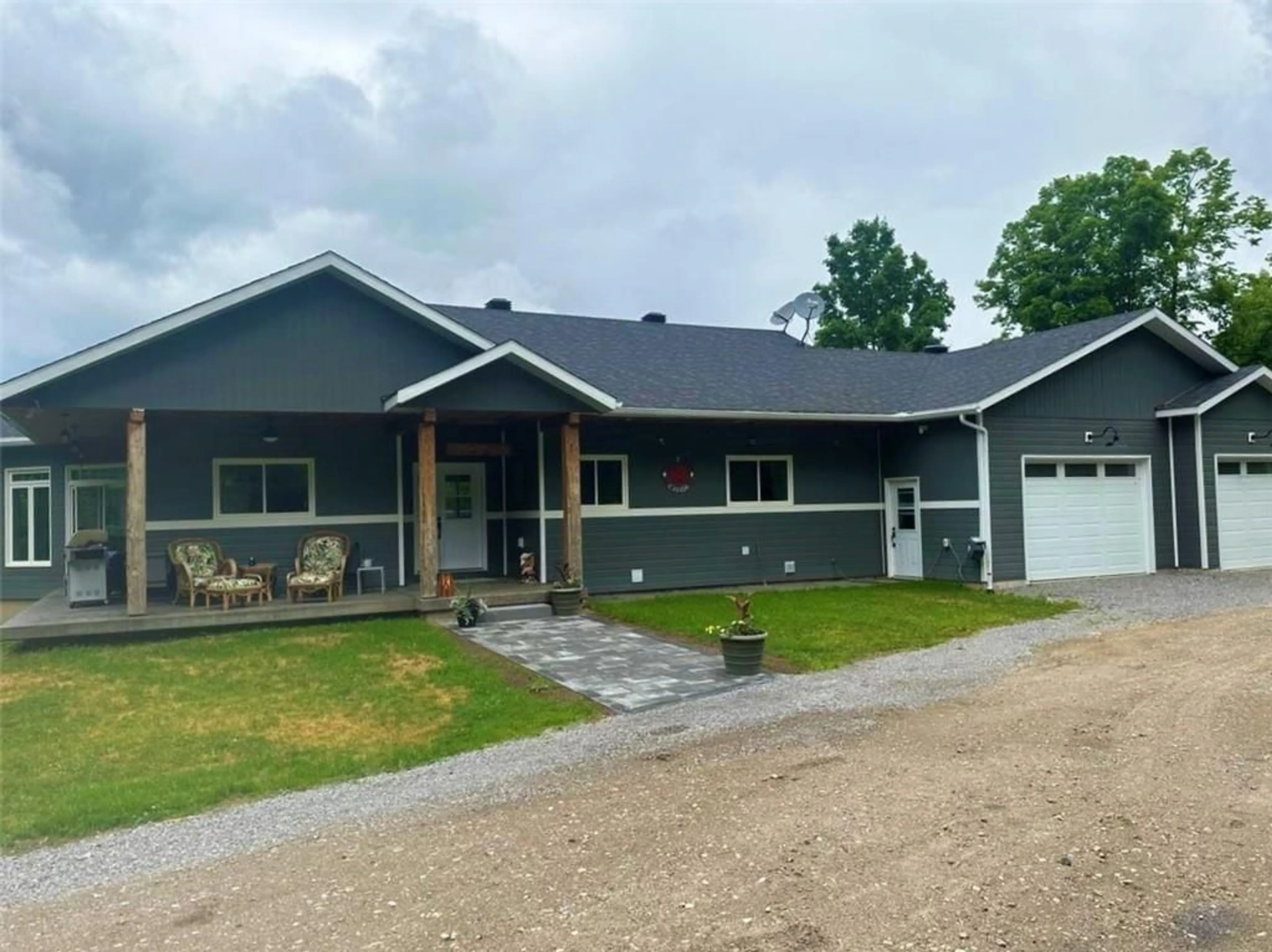 Frontside or backside of a home, cottage for 1555 WHITTON Rd, Renfrew Ontario K7V 3Z6