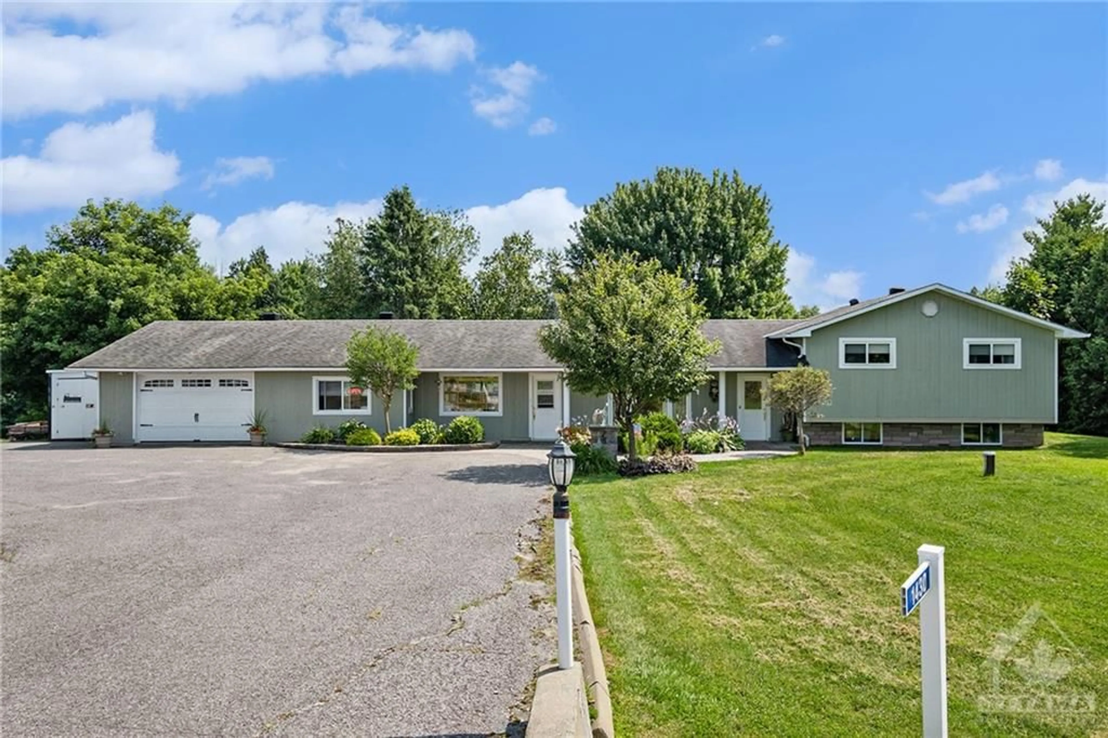 Frontside or backside of a home, the street view for 1430 NOTRE-DAME St, Embrun Ontario K0A 1W0