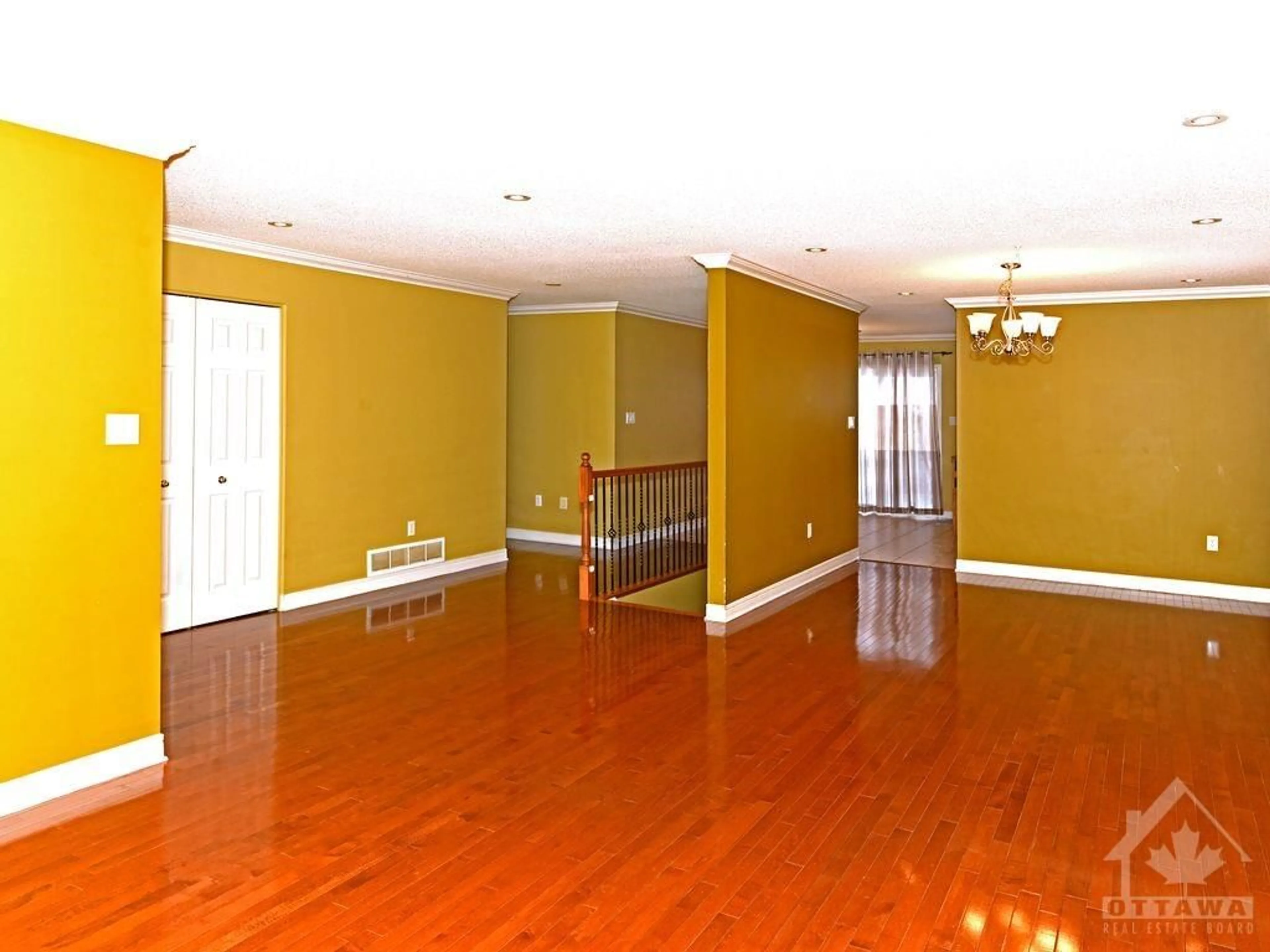 A pic of a room, wood floors for 150 SANDRA Cres, Rockland Ontario K4K 1N7