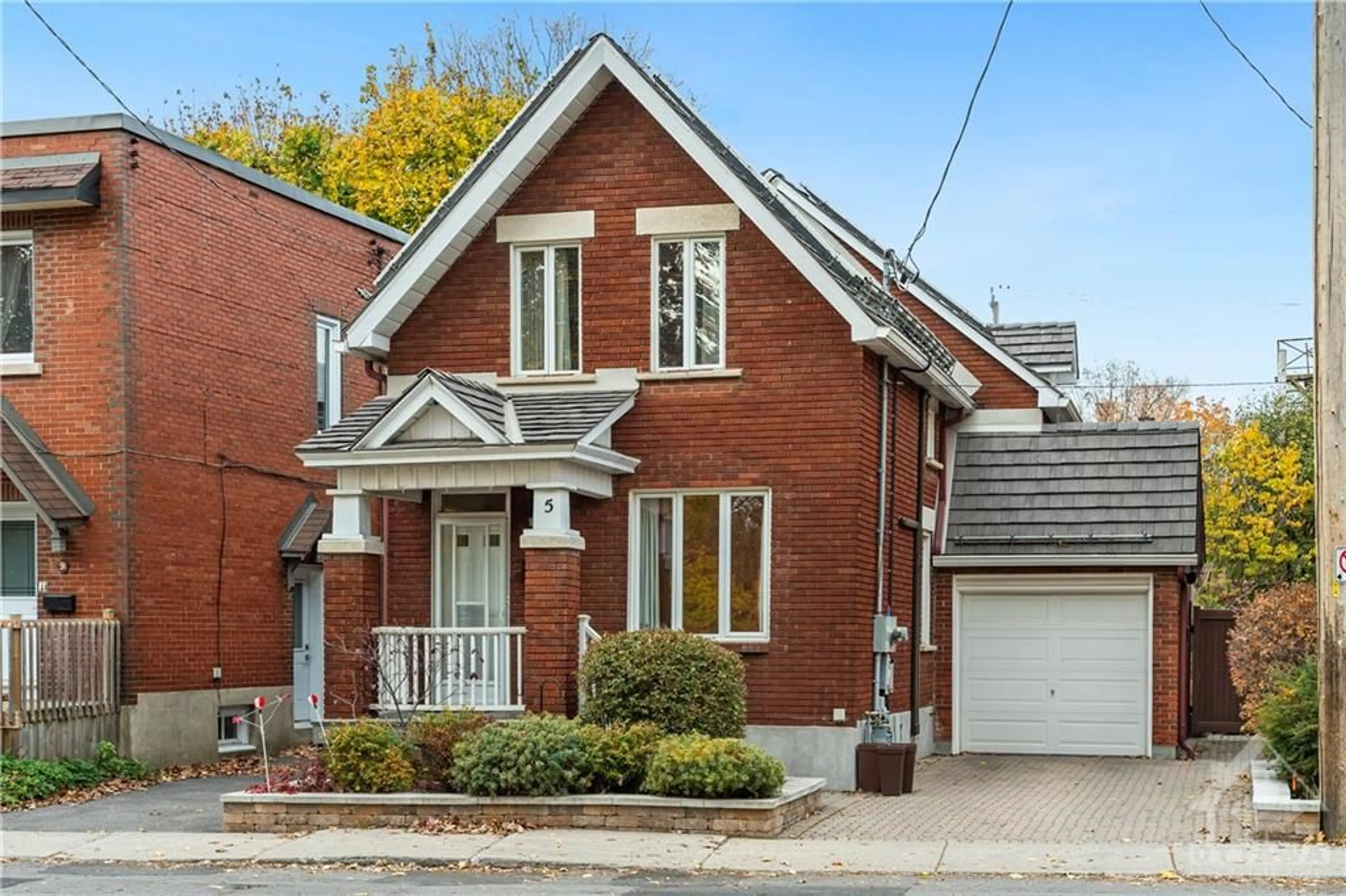 Home with brick exterior material for 5 ELLA St, Ottawa Ontario K1S 2S3