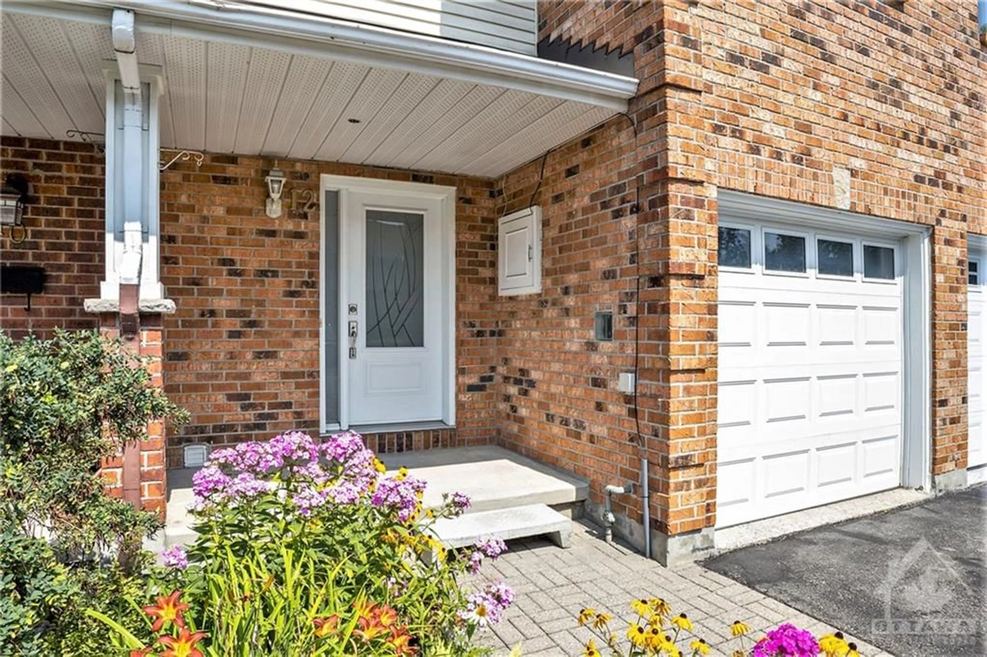 Home with brick exterior material for 12 ROYAL OAK Crt, Ottawa Ontario K1T 3N9