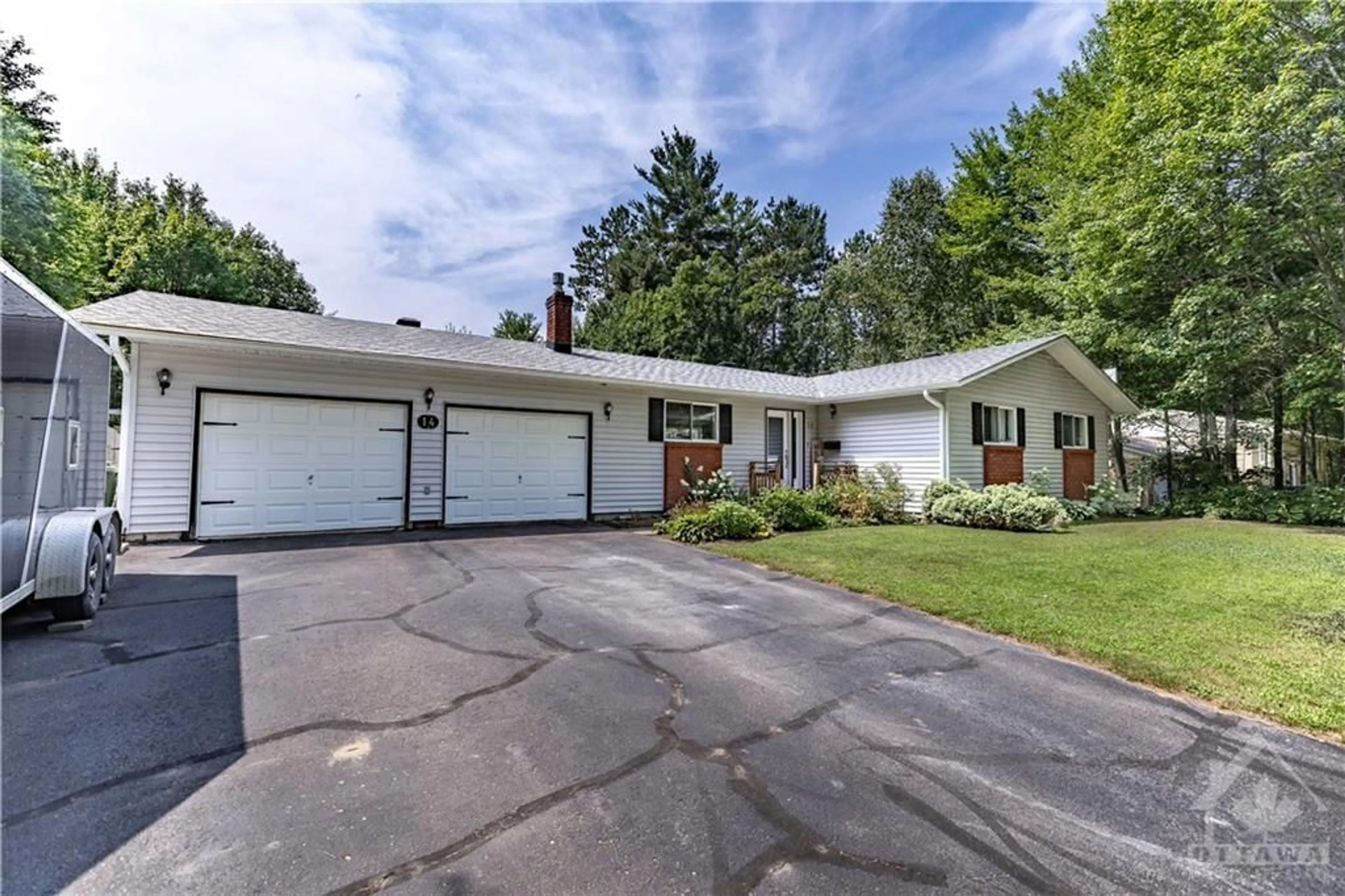 Frontside or backside of a home for 14 HERITAGE Dr, Petawawa Ontario K8H 3J3