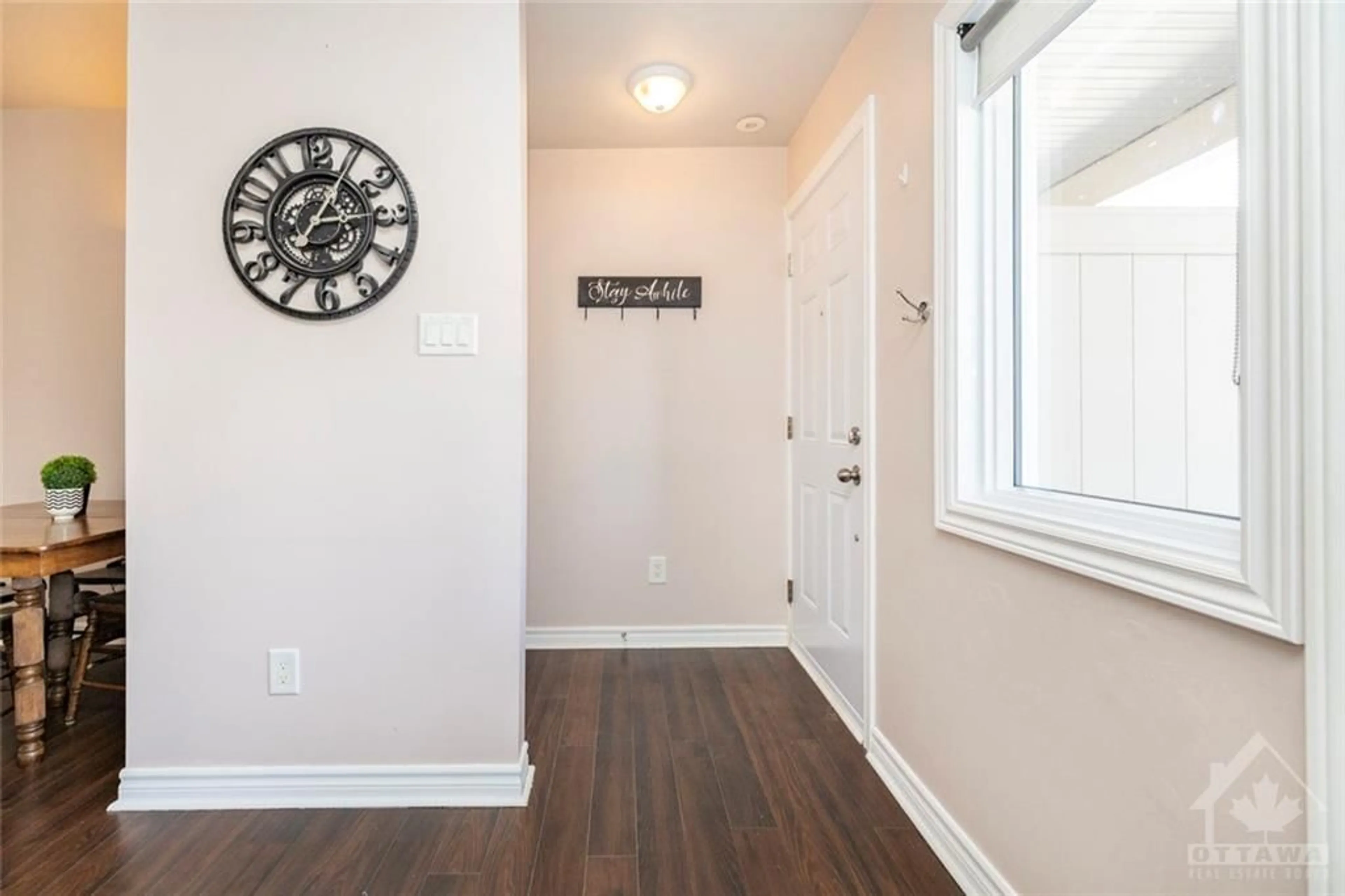 Indoor entryway, wood floors for 1103 STITTSVILLE MAIN St #E, Stittsville Ontario K2S 0C7