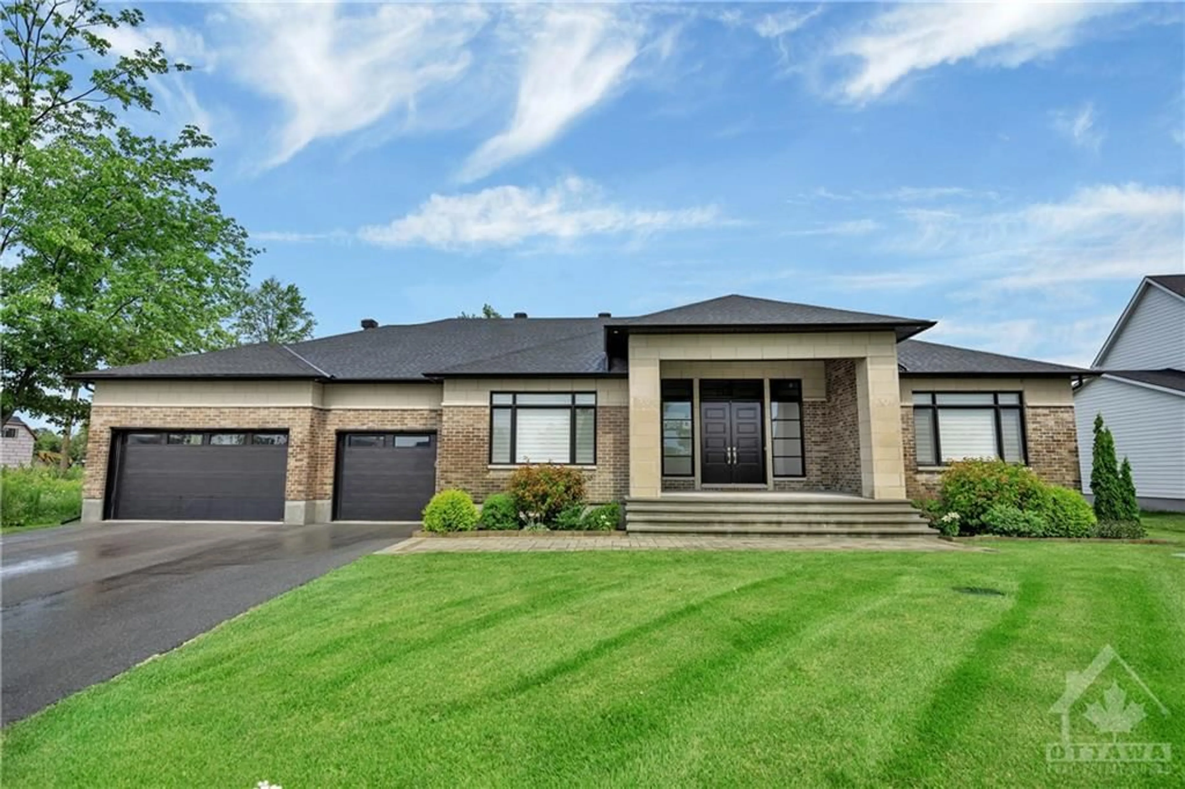 Frontside or backside of a home, cottage for 700 MCMANUS Ave, Manotick Ontario K4M 0B2