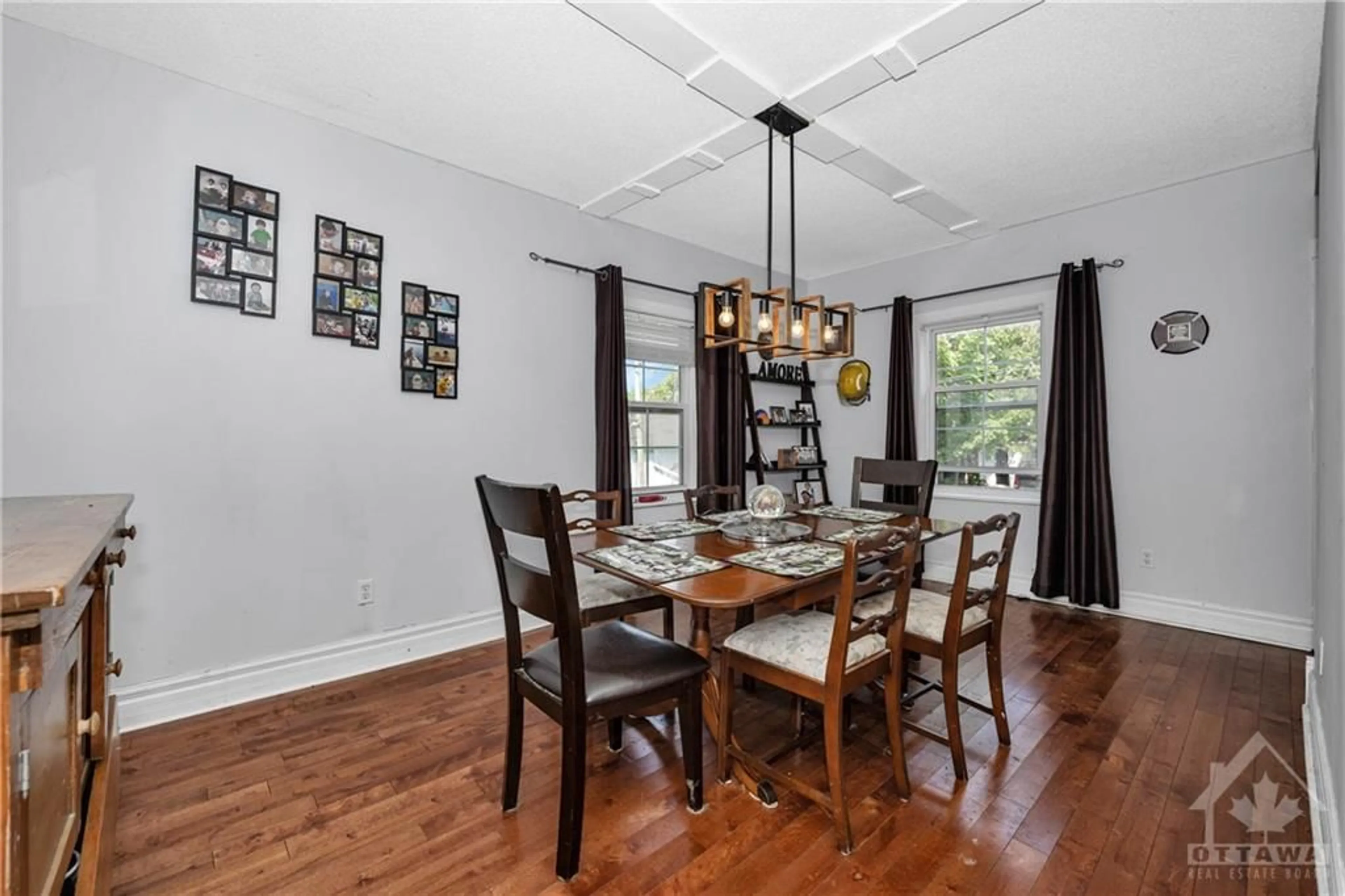 Dining room, wood floors, cottage for 1134 O'GRADY St, Ottawa Ontario K4M 1J3