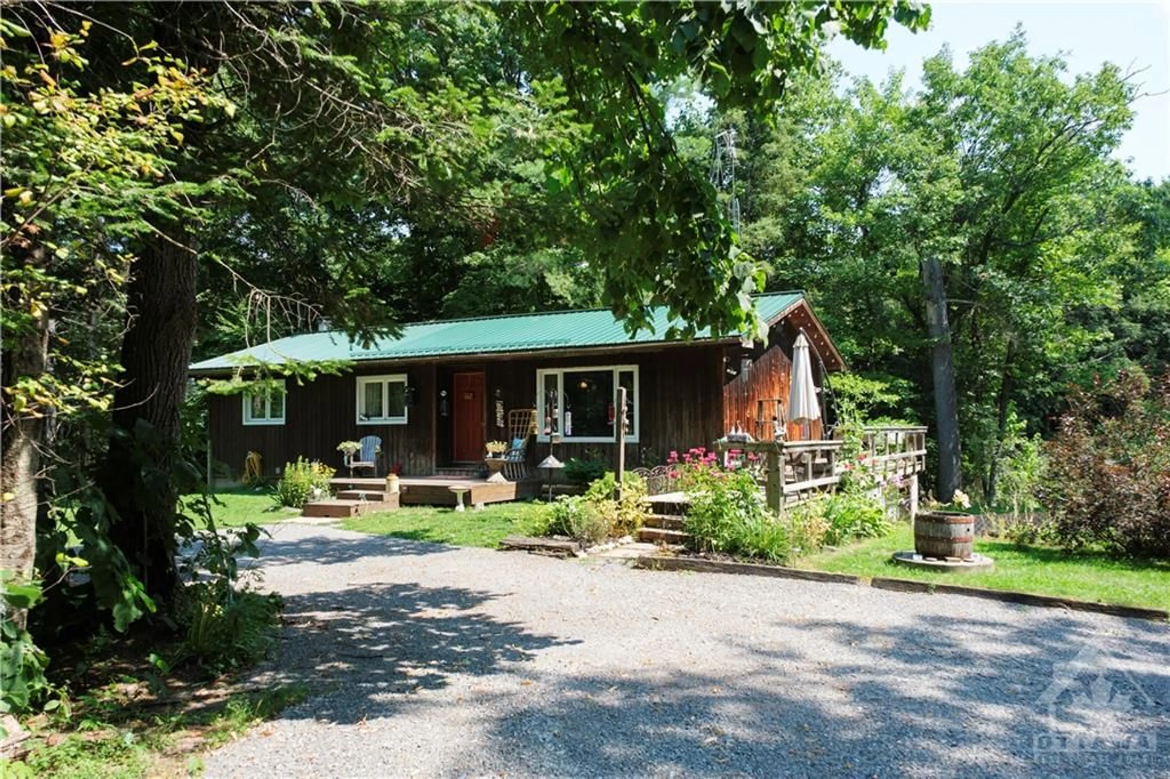 Cottage for 613 CALABOGIE Rd, Arnprior Ontario K7S 3G8
