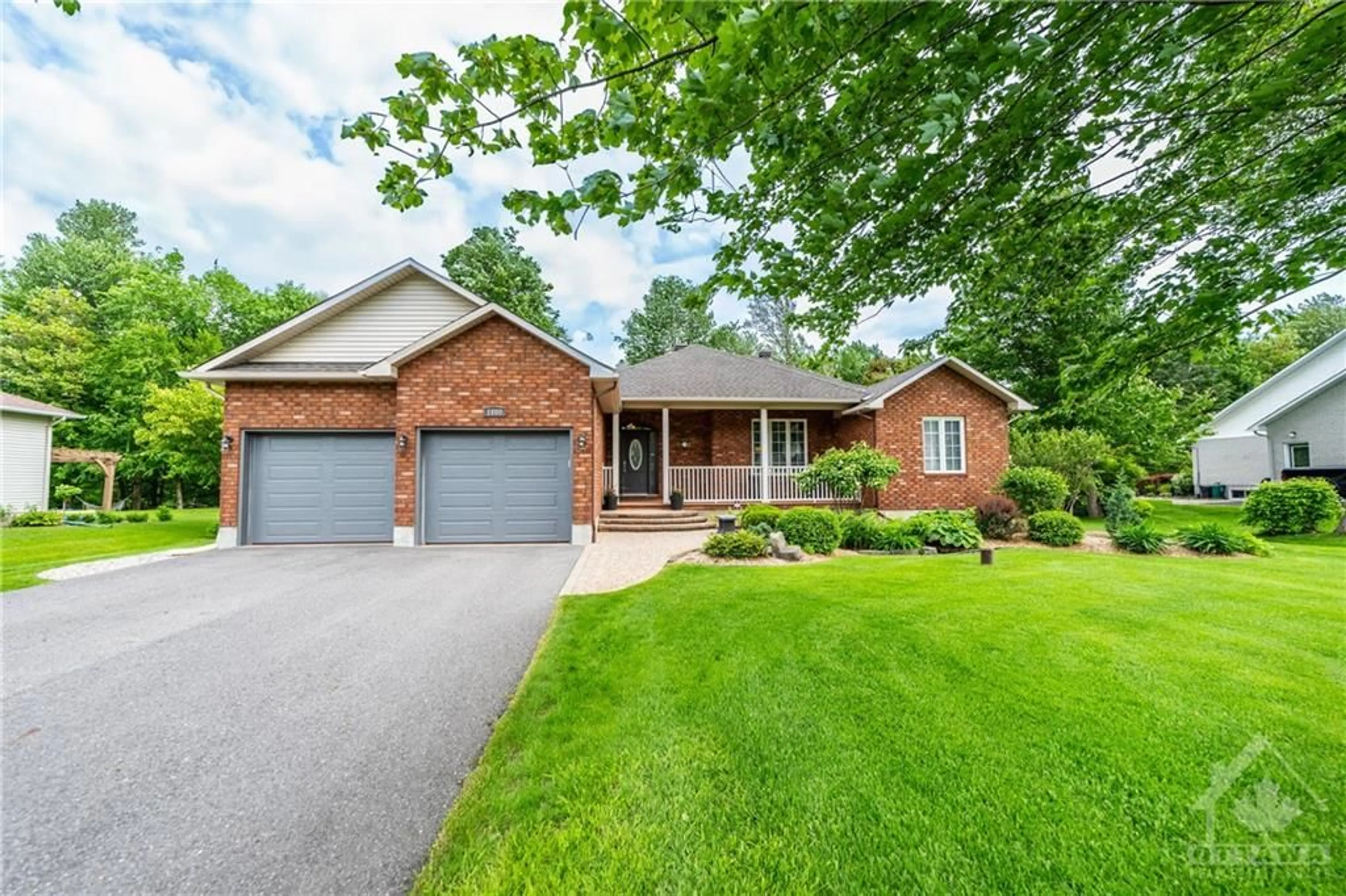 Home with brick exterior material for 1608 ASHLEY CARDILL Lane, Greely Ontario K4M 1M7