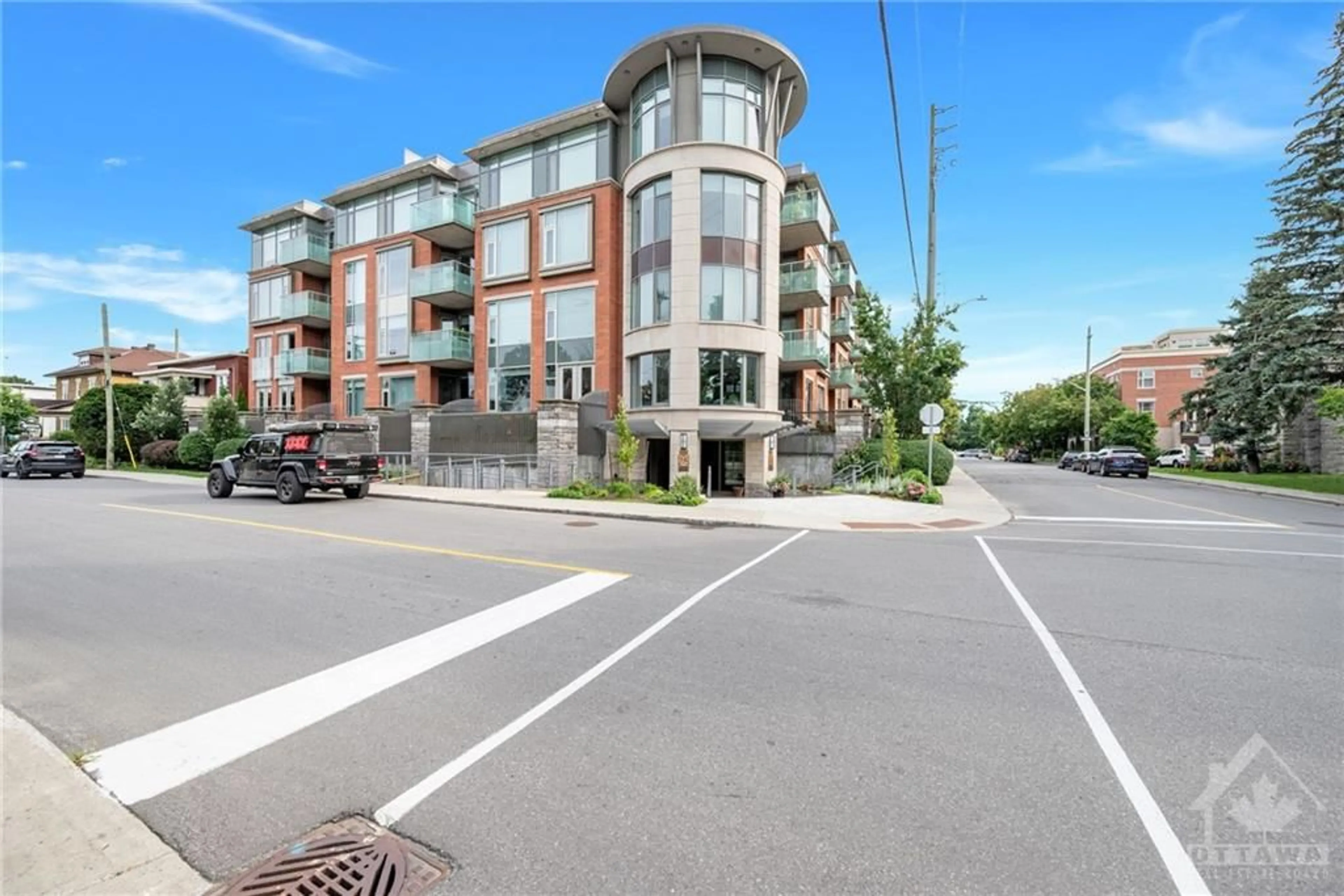 A pic from exterior of the house or condo for 295 MACKAY St #304, Ottawa Ontario K1M 2B7