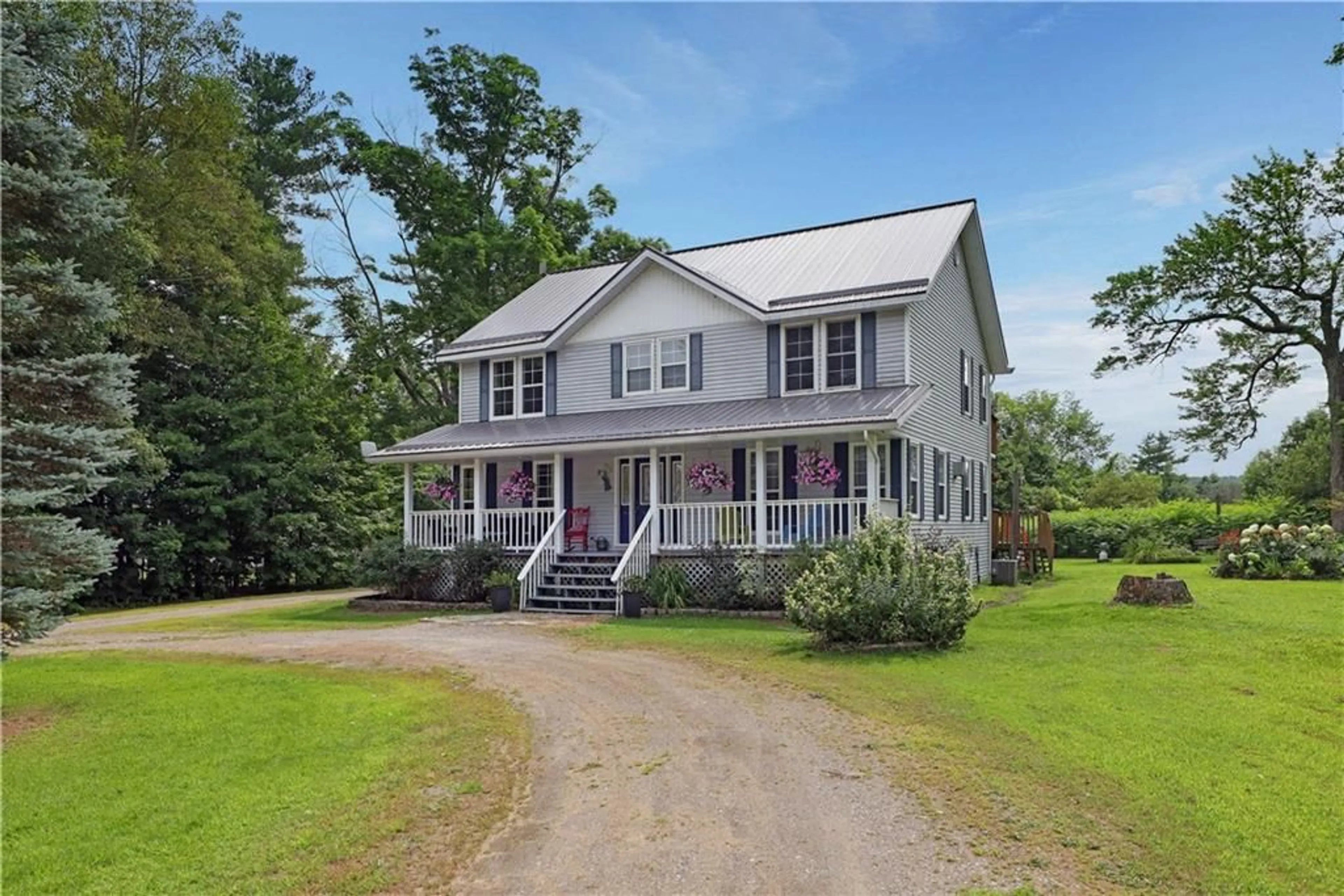 Frontside or backside of a home, cottage for 121 PHEASANT Run, Calabogie Ontario K0J 1H0