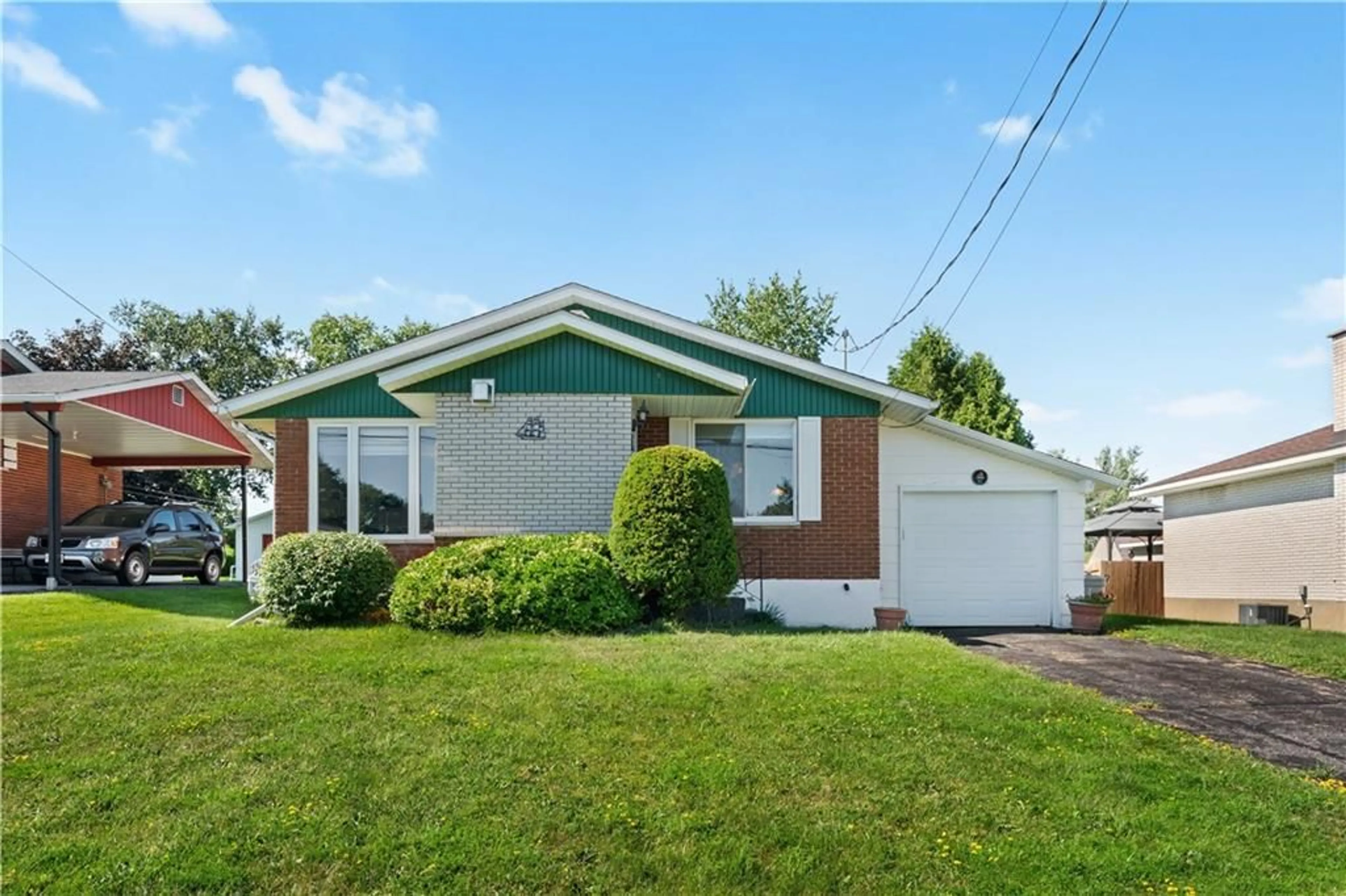 Frontside or backside of a home, cottage for 57 KINCARDINE St, Alexandria Ontario K0C 1A0