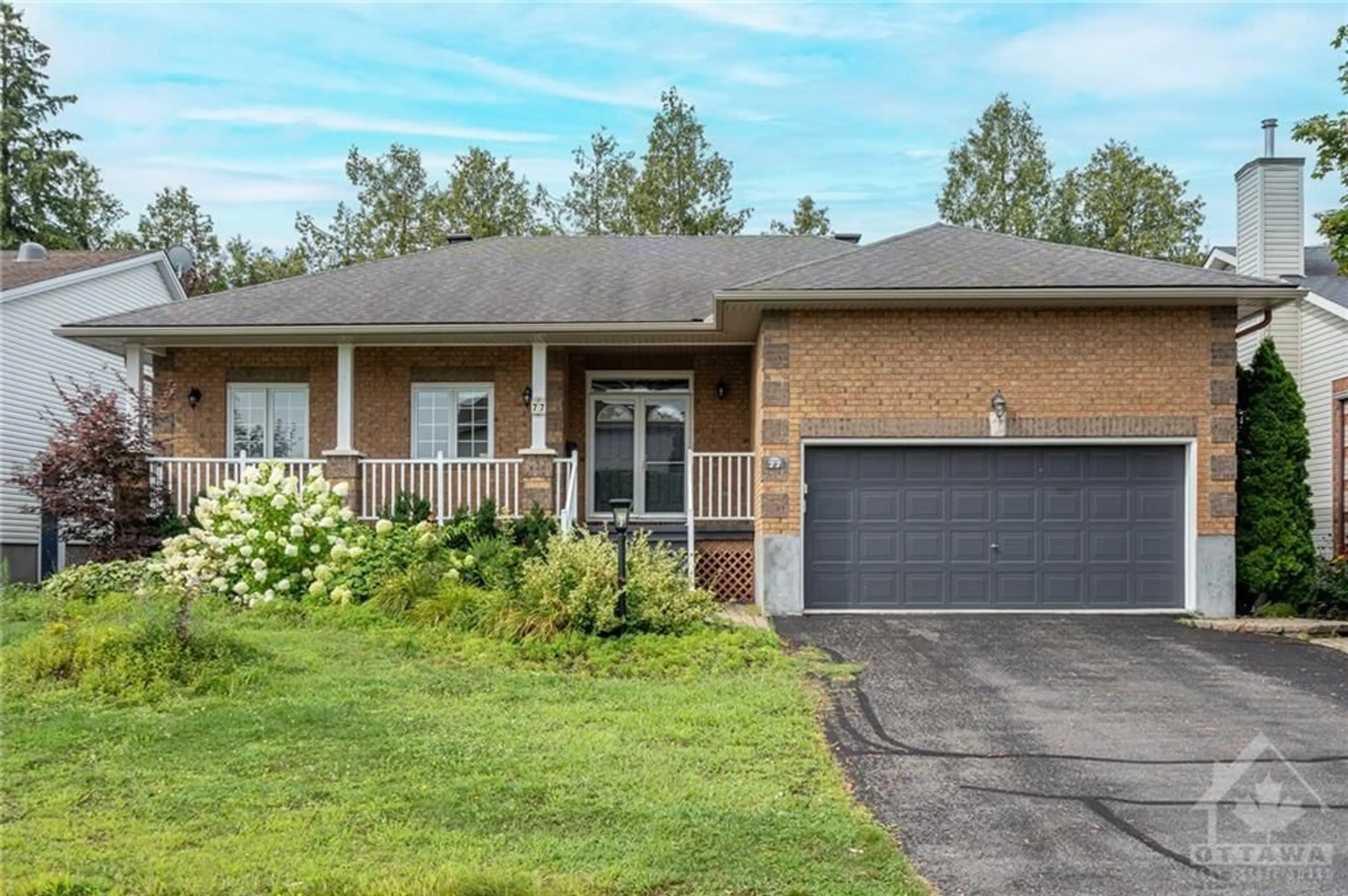 Frontside or backside of a home for 77 FOREST CREEK Dr, Ottawa Ontario K2S 1M2