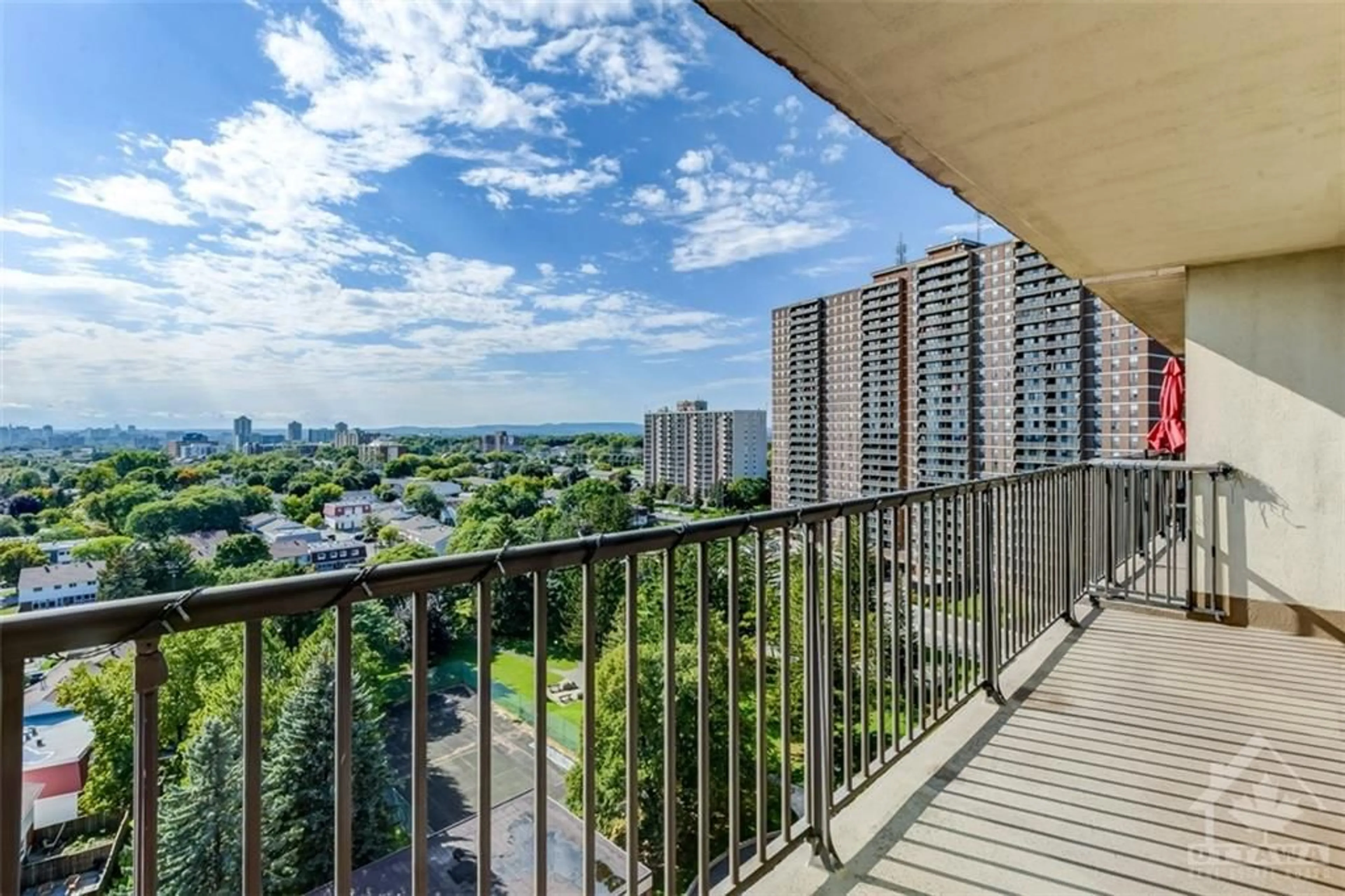 Balcony in the apartment, the view of lake or river for 665 BATHGATE Dr #1412, Ottawa Ontario K1K 3Y4