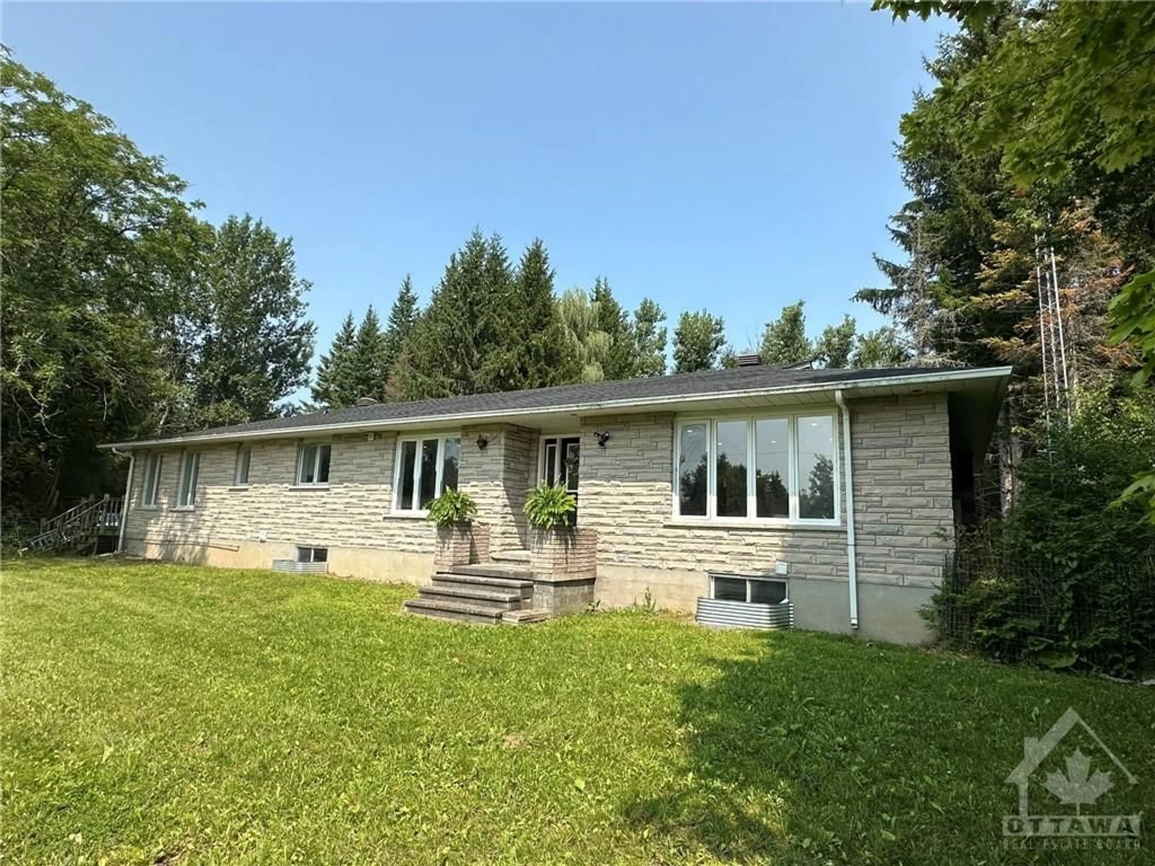 Frontside or backside of a home, cottage for 17017 HIGHWAY 43 Hwy, Monkland Ontario K0C 1V0