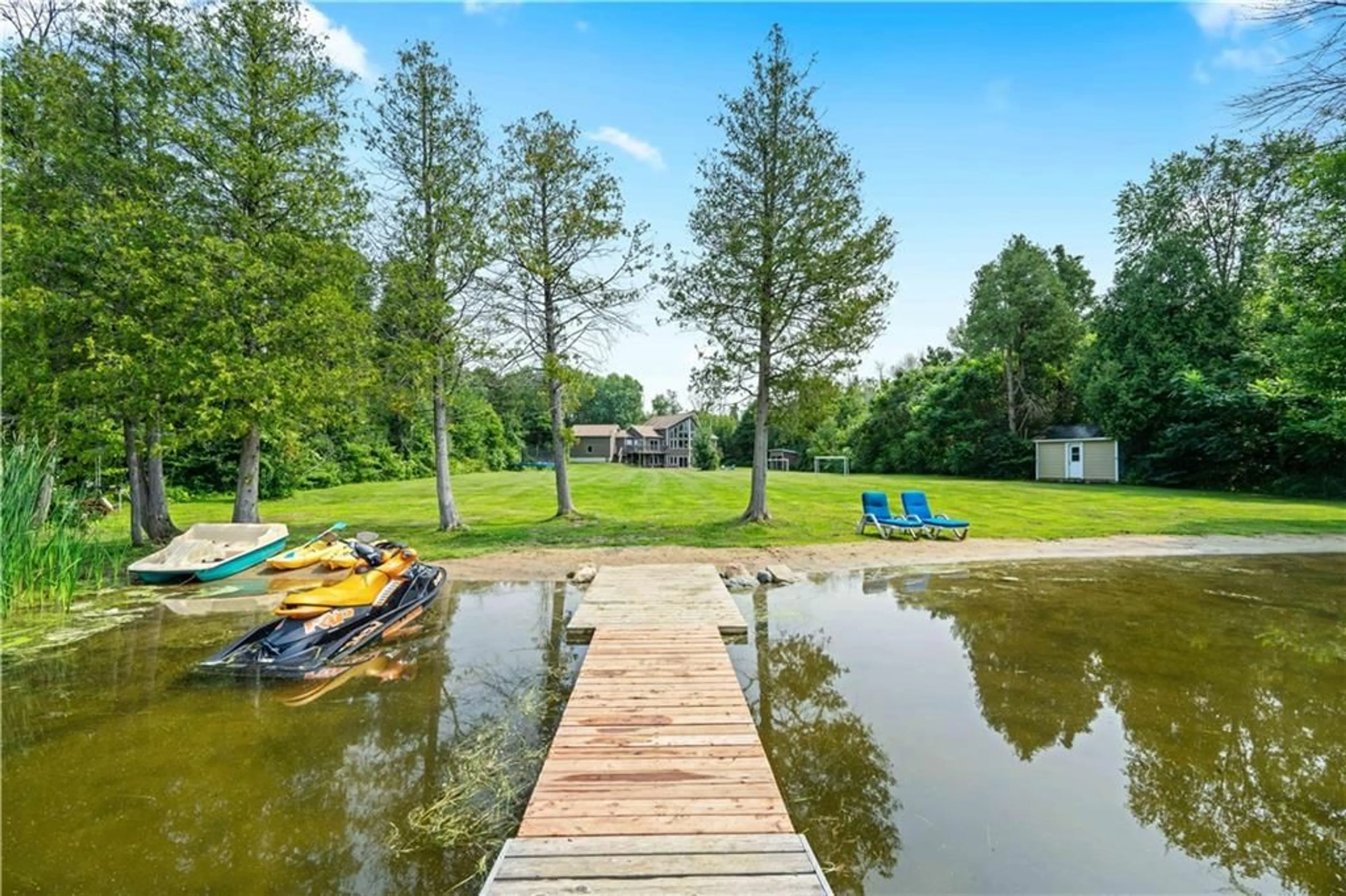 Patio, cottage for 951 CORKTOWN Rd, Merrickville Ontario K0G 1N0