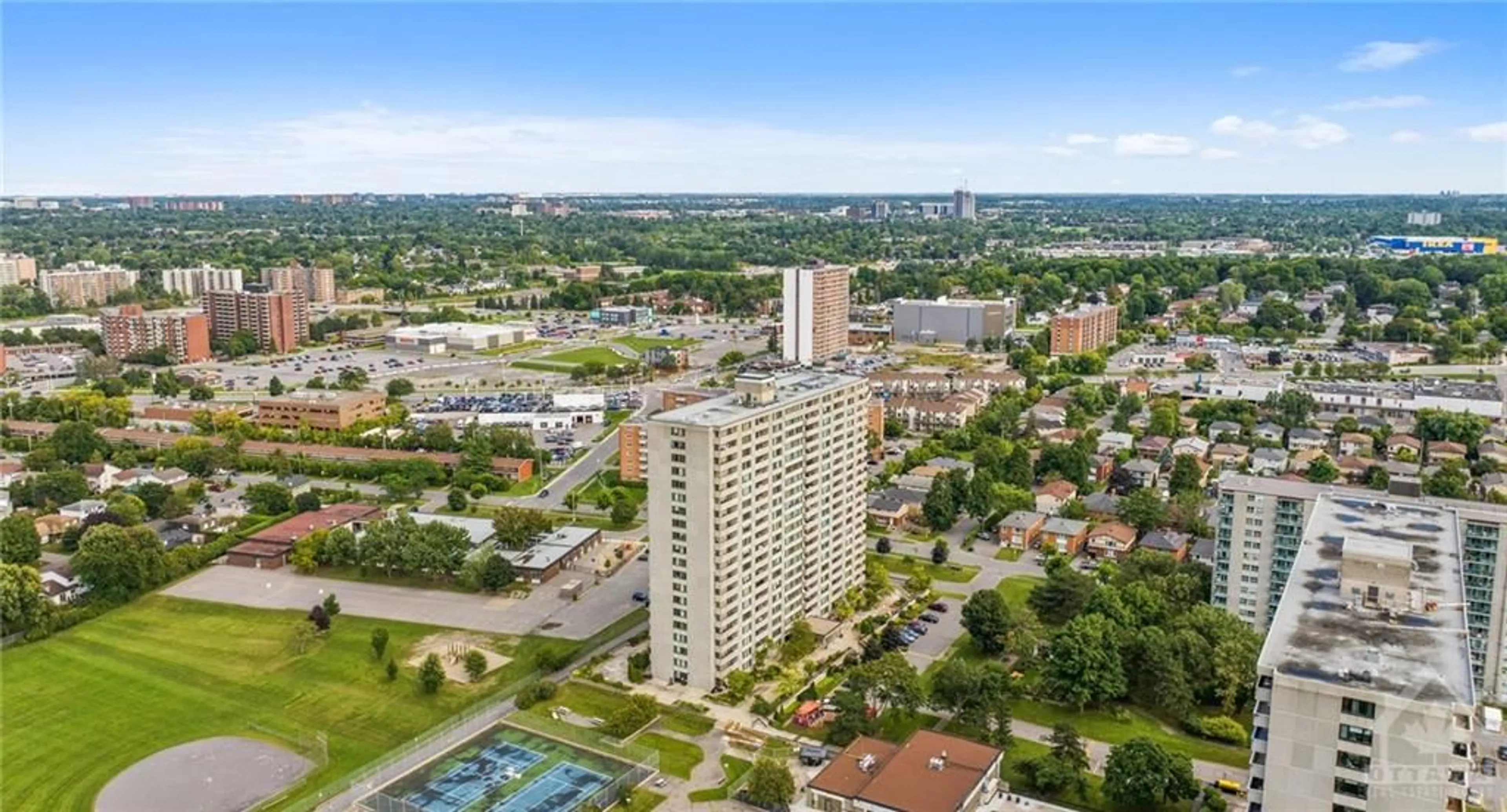 A pic from exterior of the house or condo, the view of city buildings for 2625 REGINA St #1502, Ottawa Ontario K2B 5W8