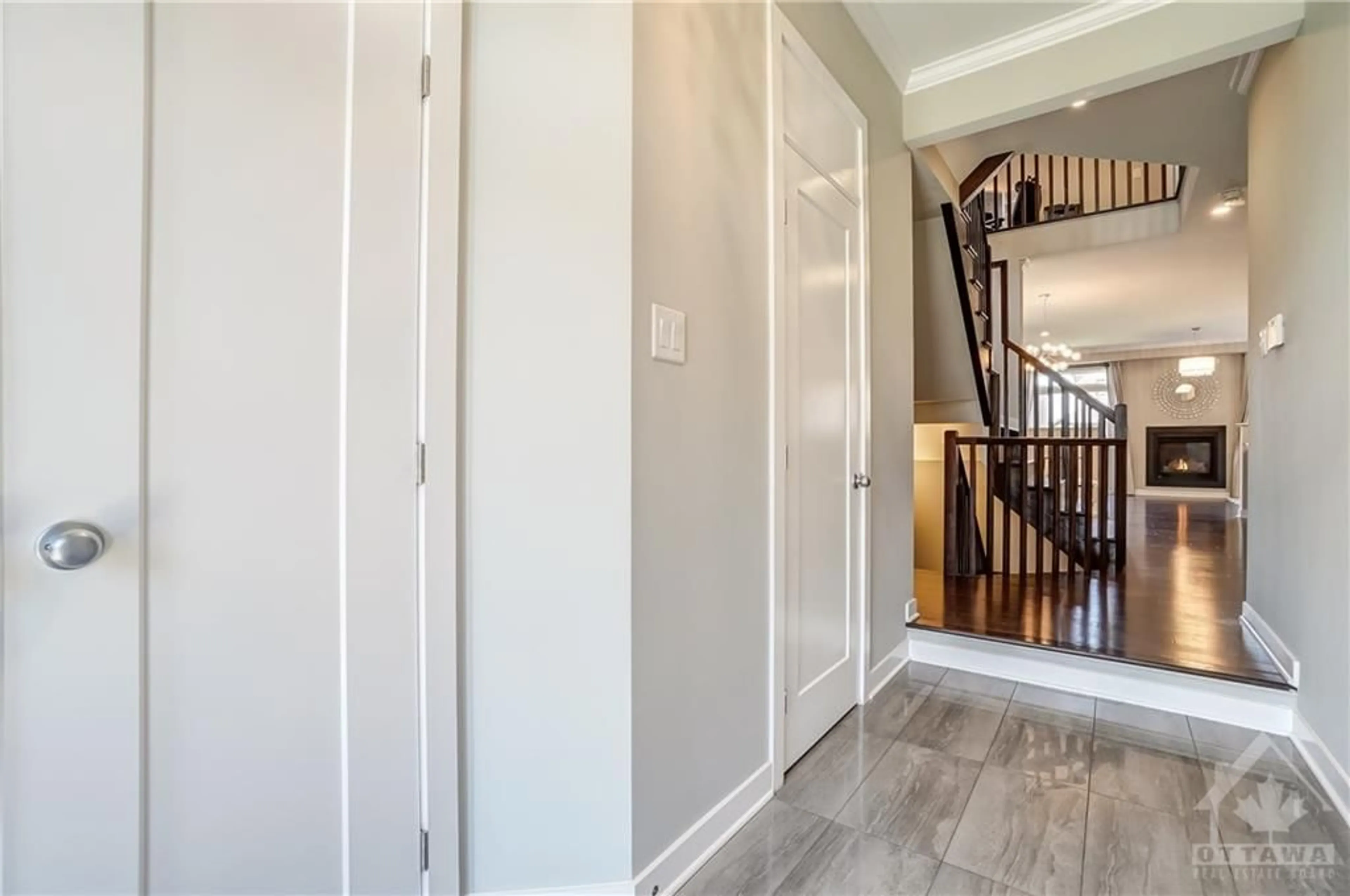 Indoor entryway, wood floors for 271 AVRO Cir, Ottawa Ontario K1K 3X7