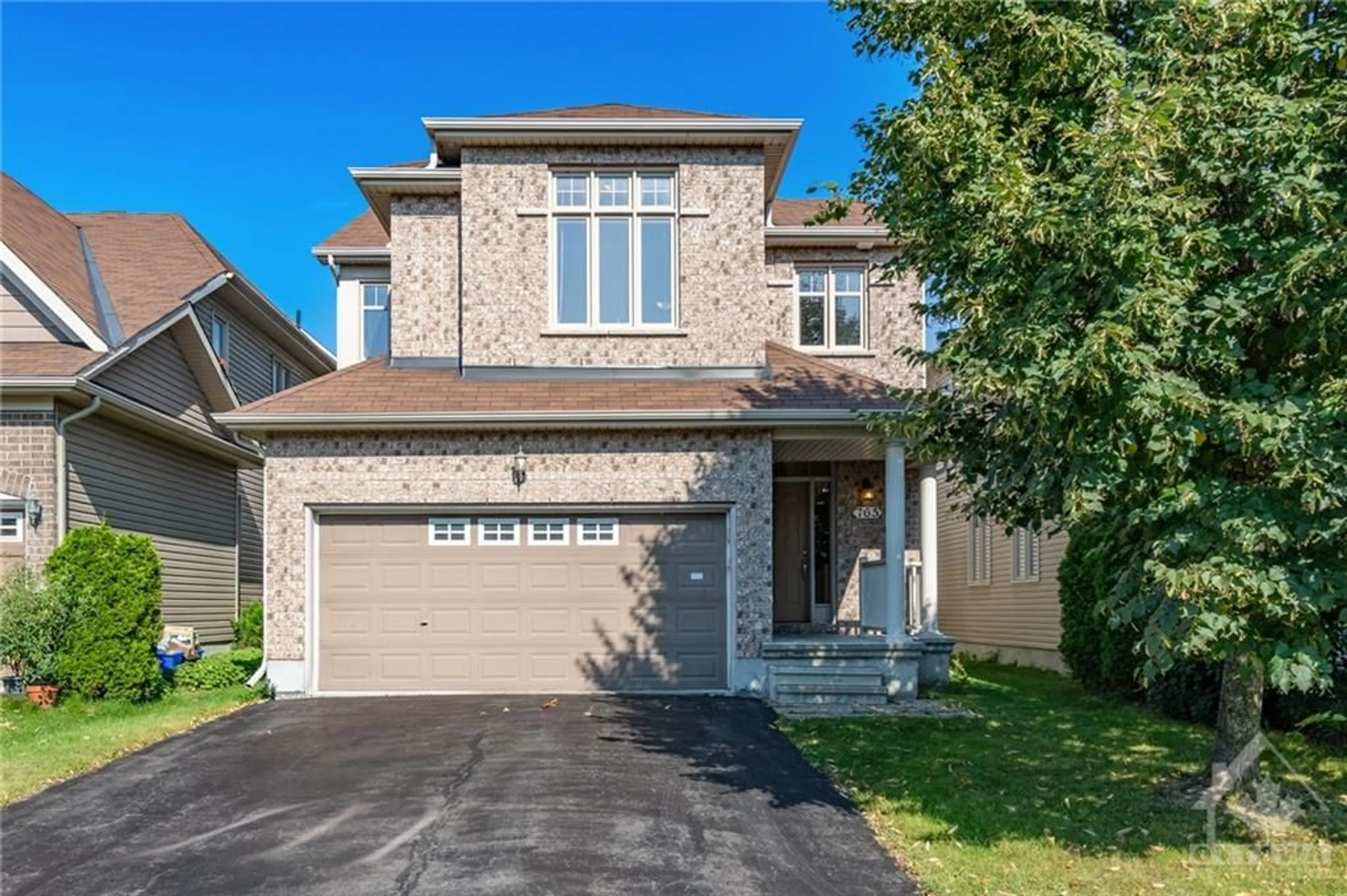 Frontside or backside of a home for 765 FLETCHER Cir, Ottawa Ontario K2T 0A8