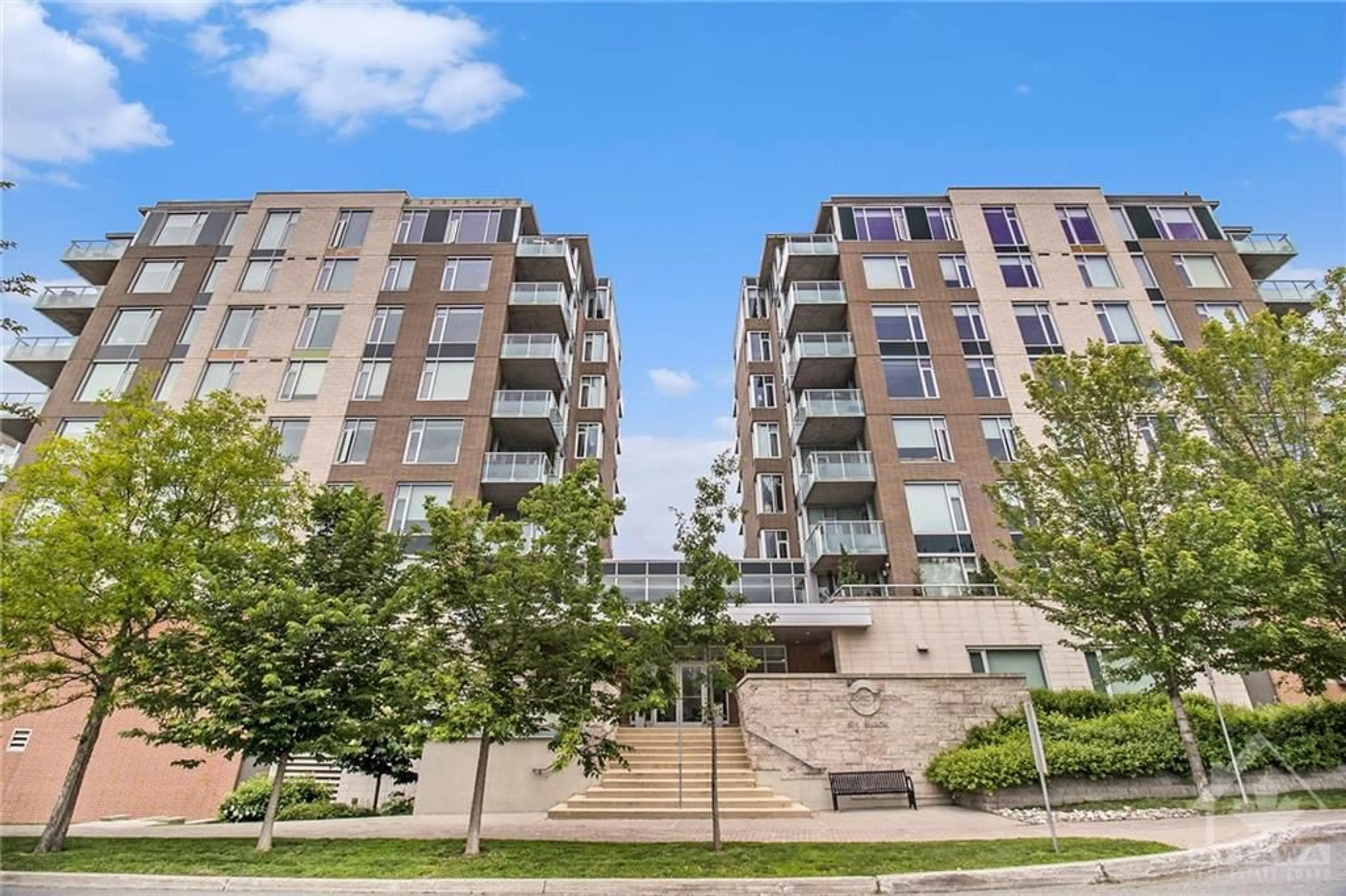 A pic from exterior of the house or condo for 575 BYRON Ave #506, Ottawa Ontario K2A 1R7