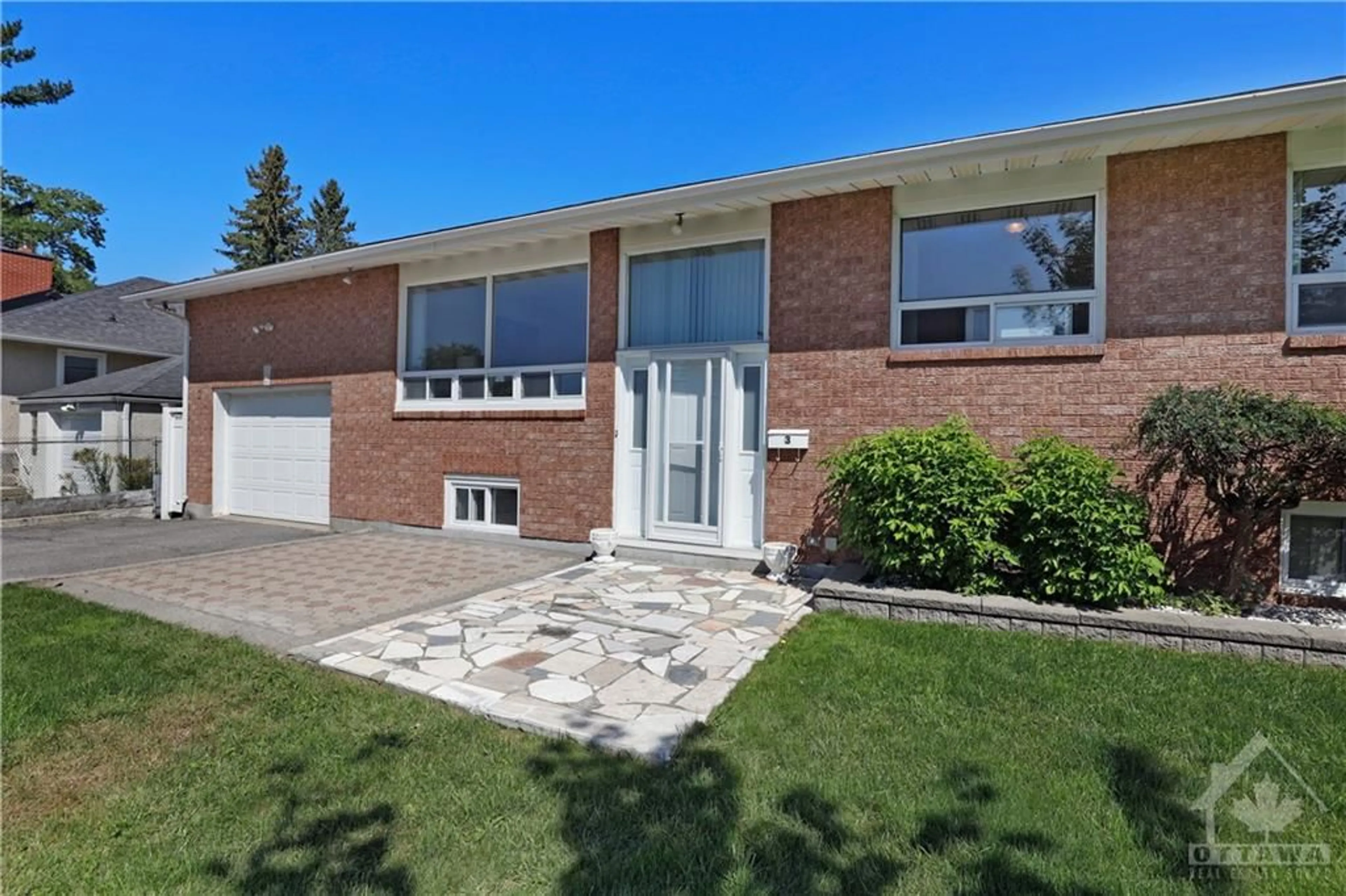 Home with brick exterior material for 3 BARLYN Ave, Ottawa Ontario K2E 5C9