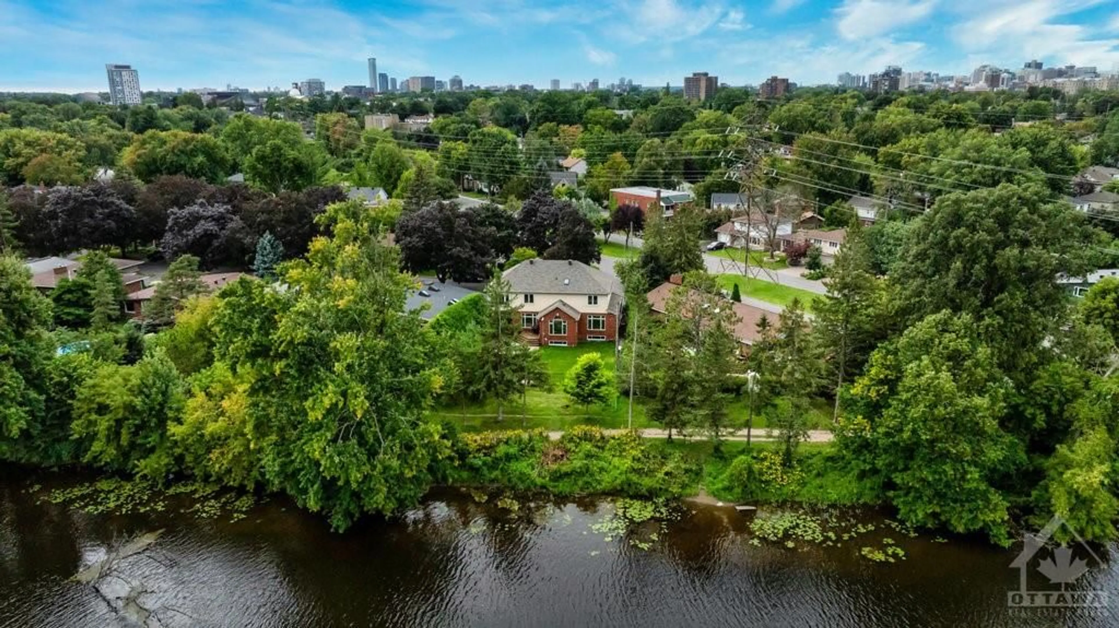 A pic from exterior of the house or condo, the view of lake or river for 1853 RIDEAU GARDEN Dr, Ottawa Ontario K1S 1G5