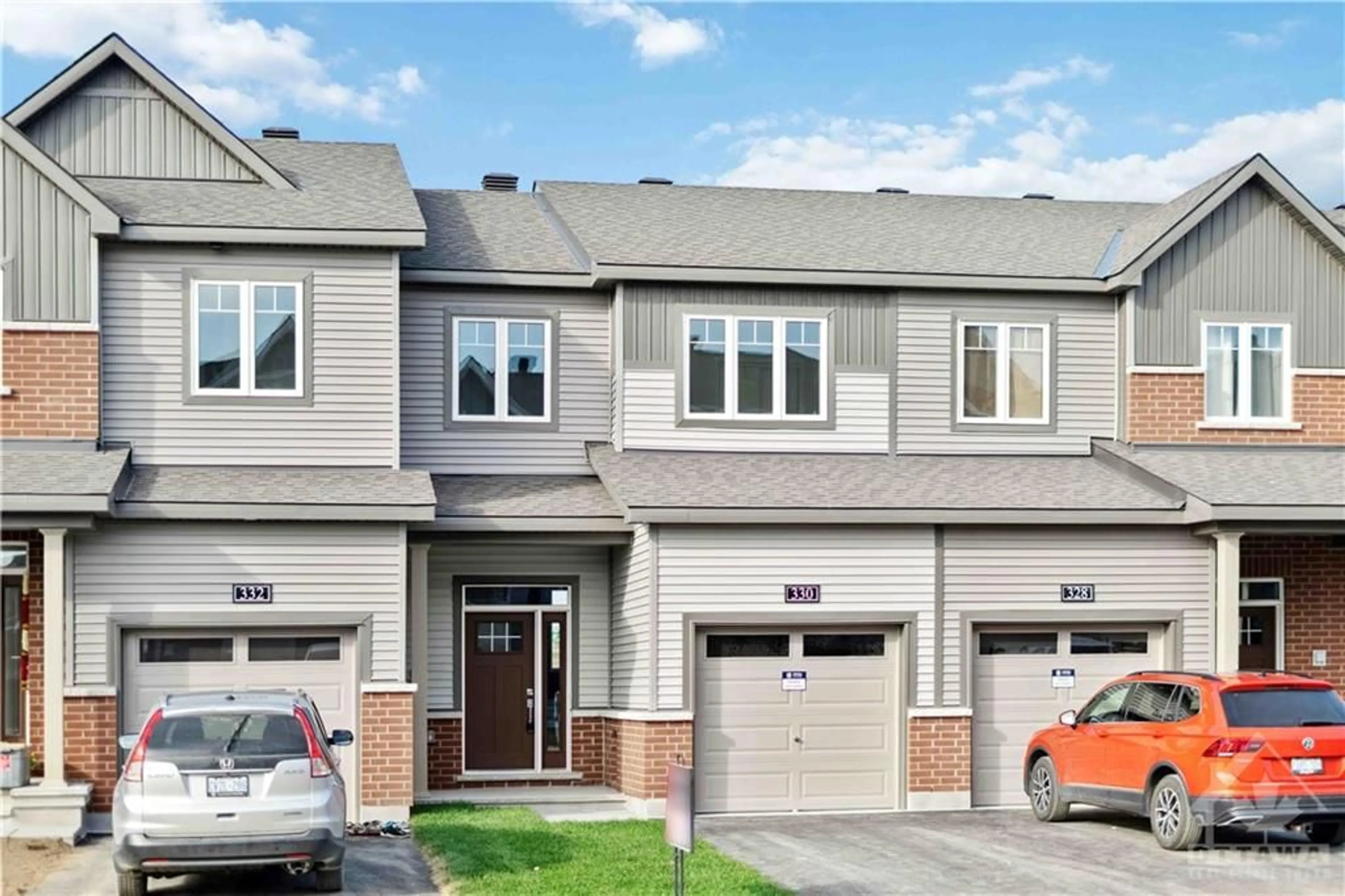 A pic from exterior of the house or condo for 330 GISBORNE Pl, Kanata Ontario K2W 0L2