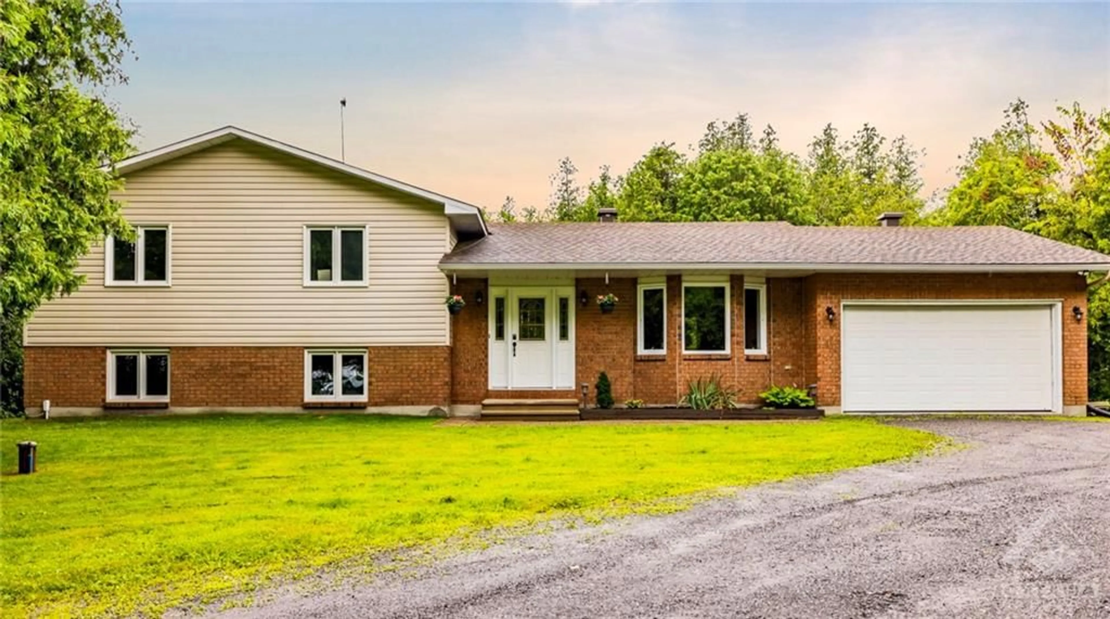 Frontside or backside of a home for 7795 FLEWELLYN Rd, Ashton Ontario K0A 1B0