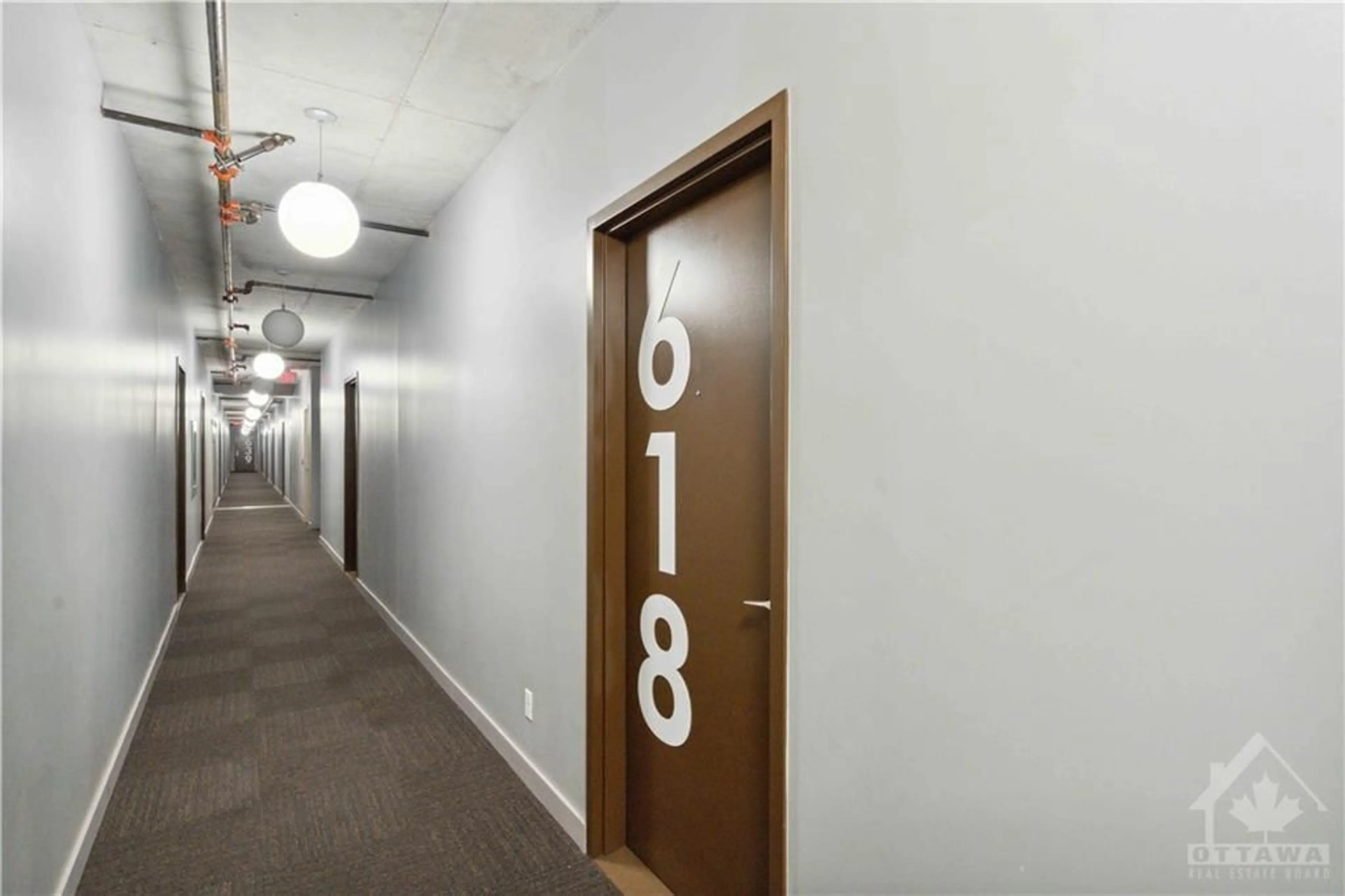 Other indoor space, unknown floor for 360 MCLEOD St #618, Ottawa Ontario K2P 1A9