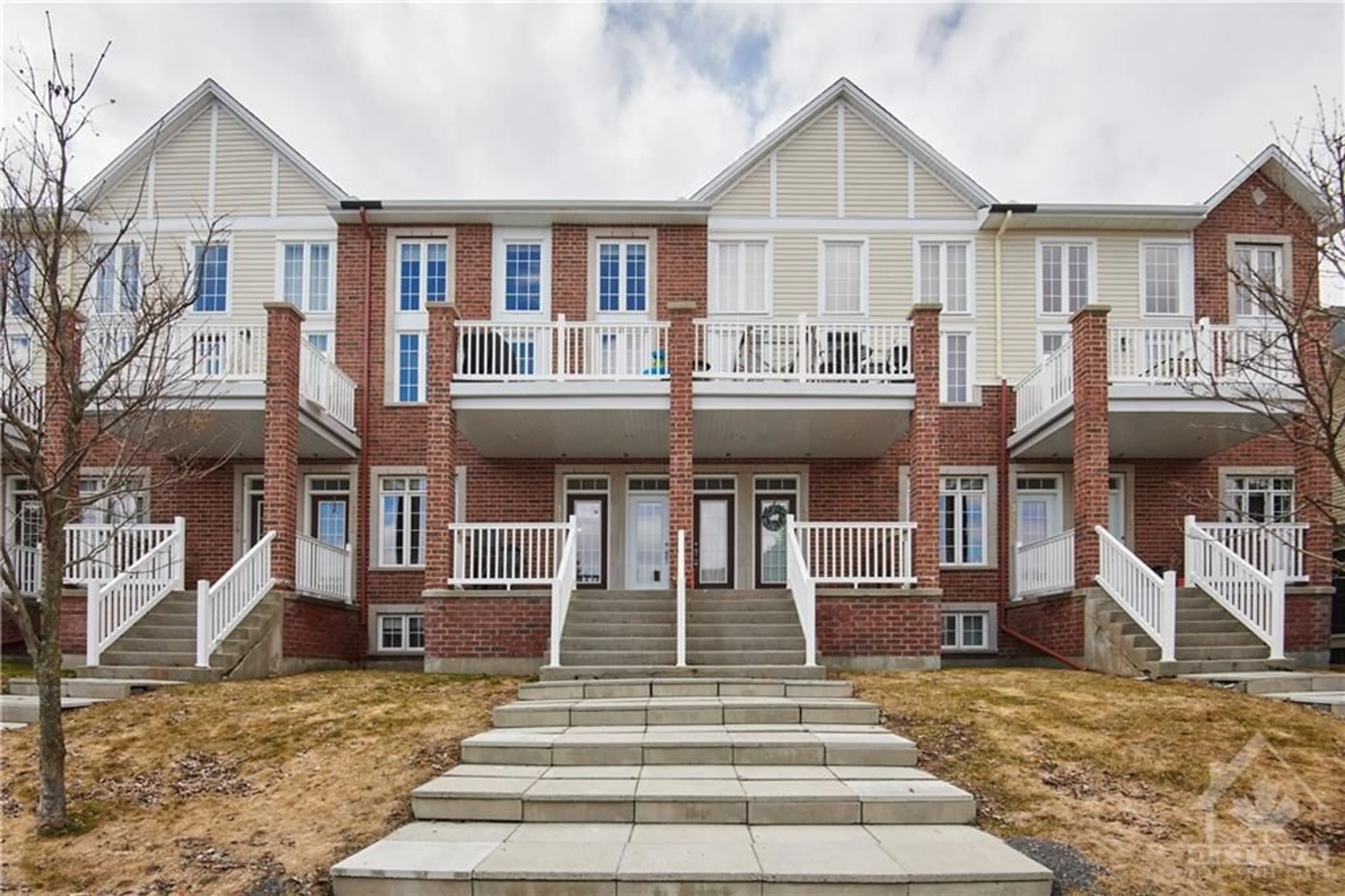 A pic from exterior of the house or condo for 330 ROYAL FERN Way, Ottawa Ontario K1V 2K5