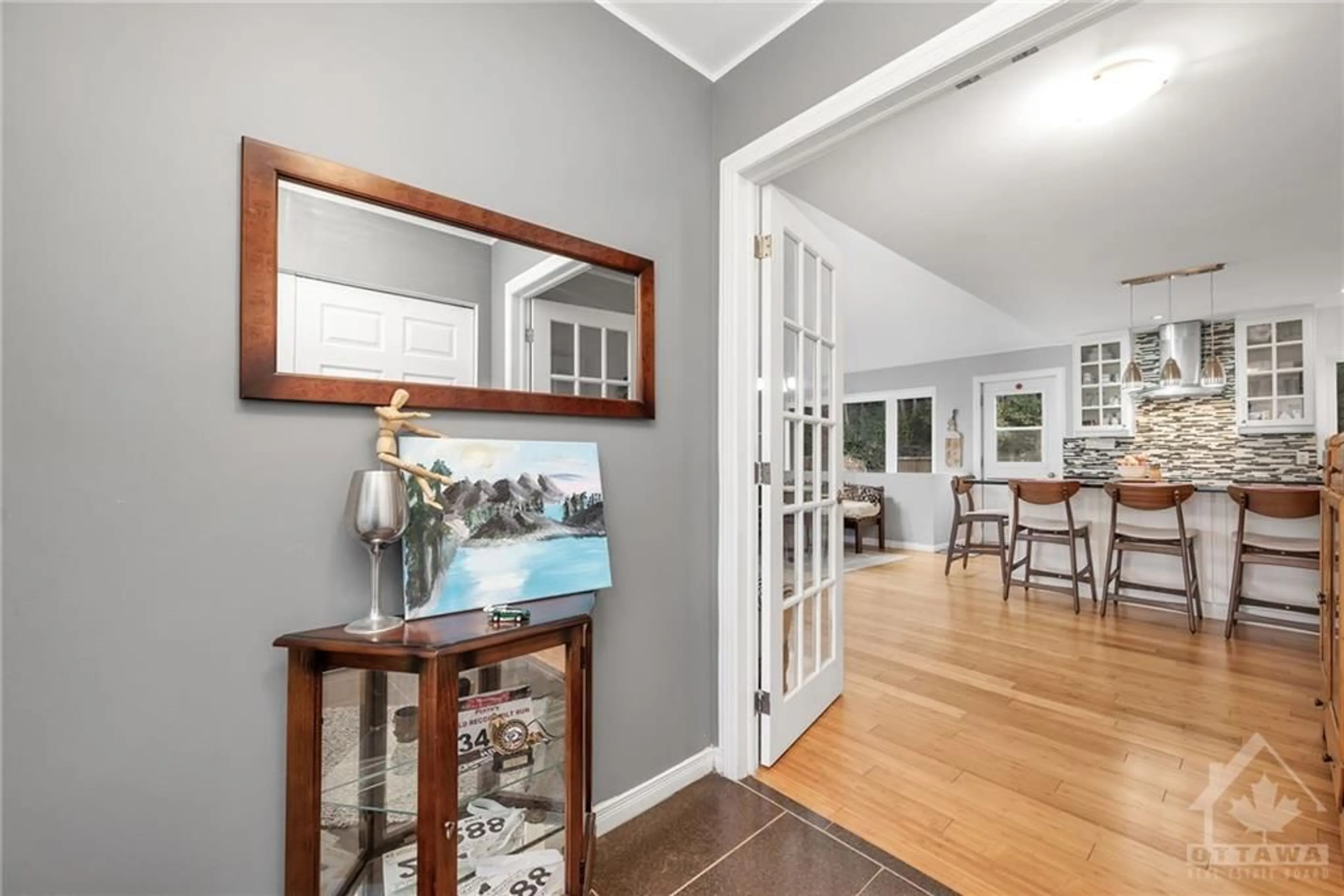 Indoor entryway, wood floors for 3445 BASKINS BEACH Rd, Dunrobin Ontario K0A 1T0