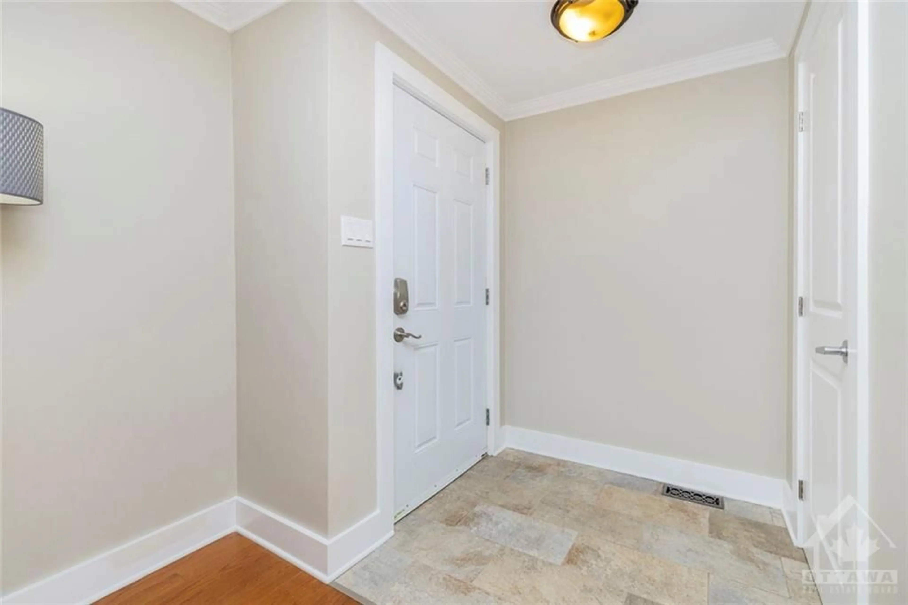 Indoor entryway, wood floors for 3874 CARP Rd, Ottawa Ontario K0A 1L0