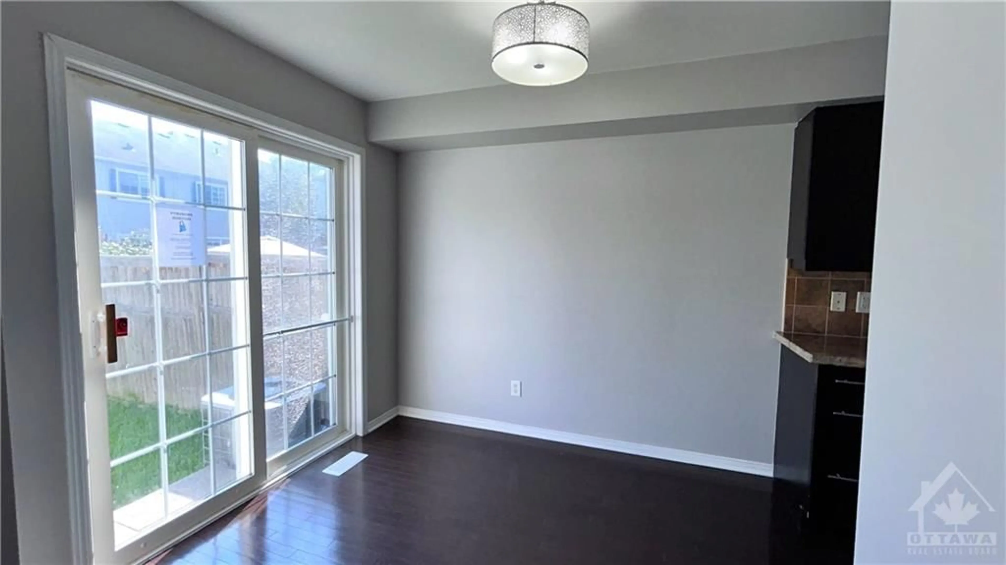 A pic of a room, wood floors for 133 BRADDOCK Pvt, Ottawa Ontario K3J 0E6