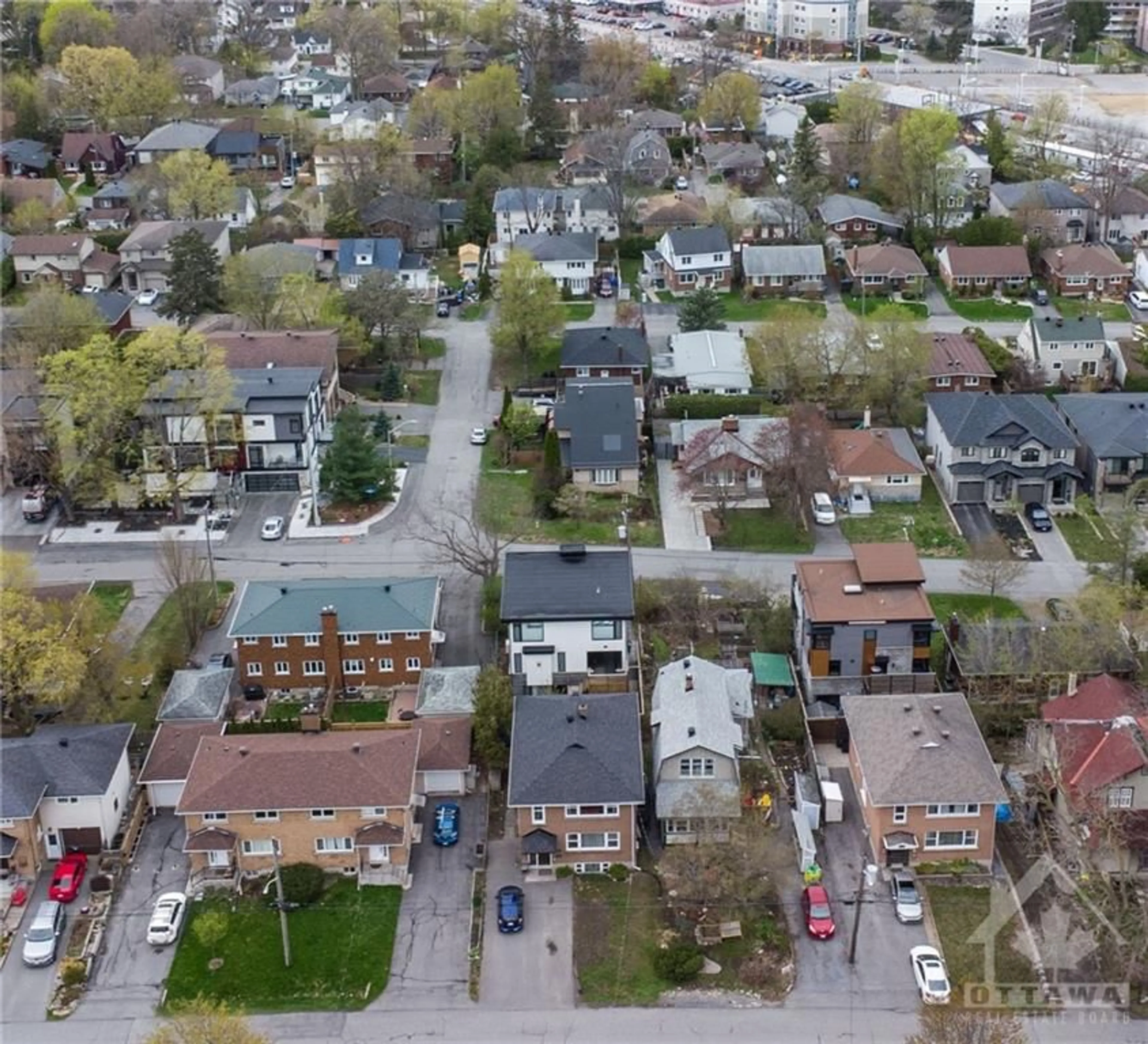 Frontside or backside of a home, the street view for 220 COMPTON Ave, Ottawa Ontario K2B 5A9