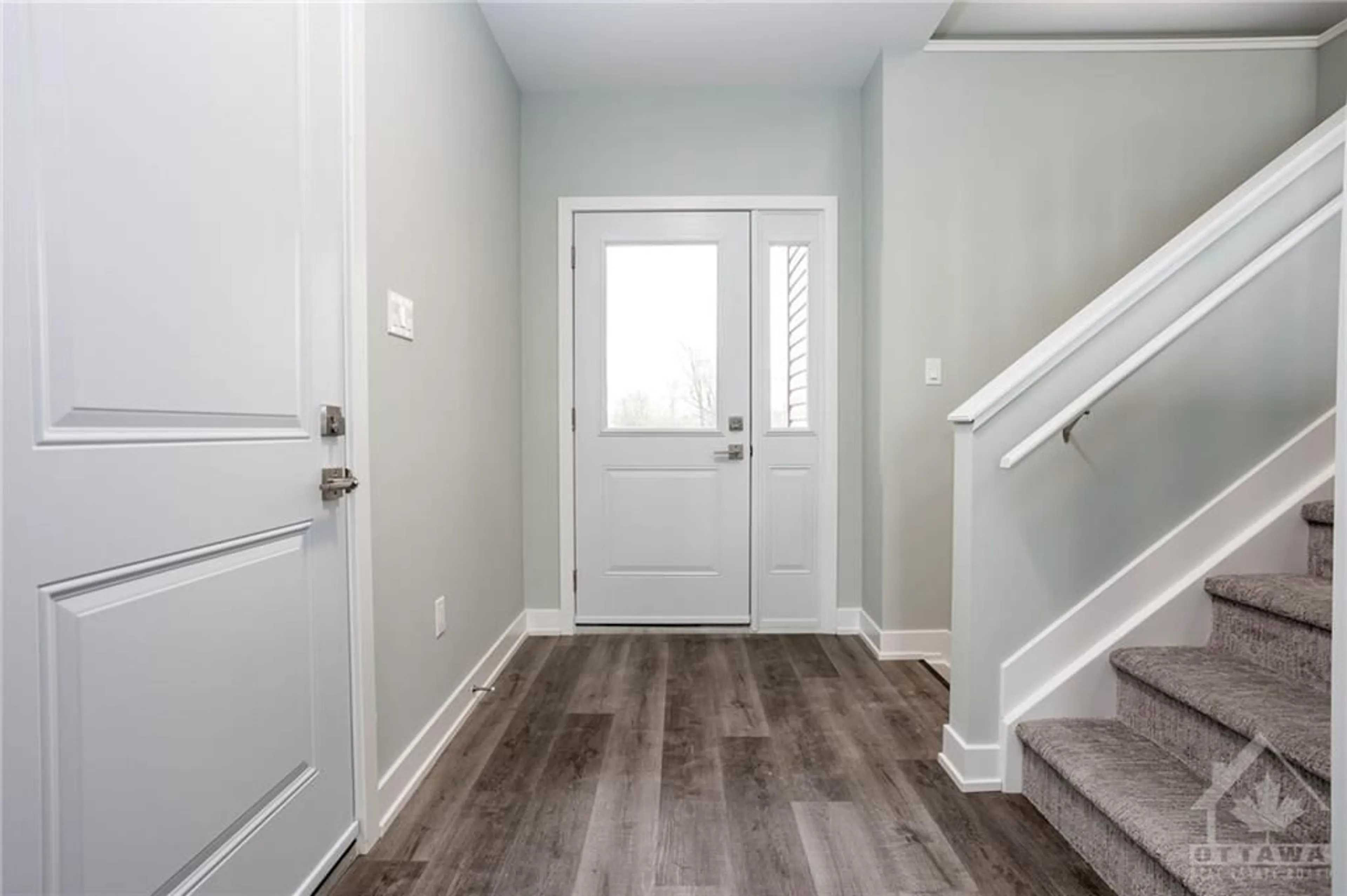 Indoor entryway, wood floors for 1106 PRESTONVALE Rd, Lanark Ontario K0G 1K0