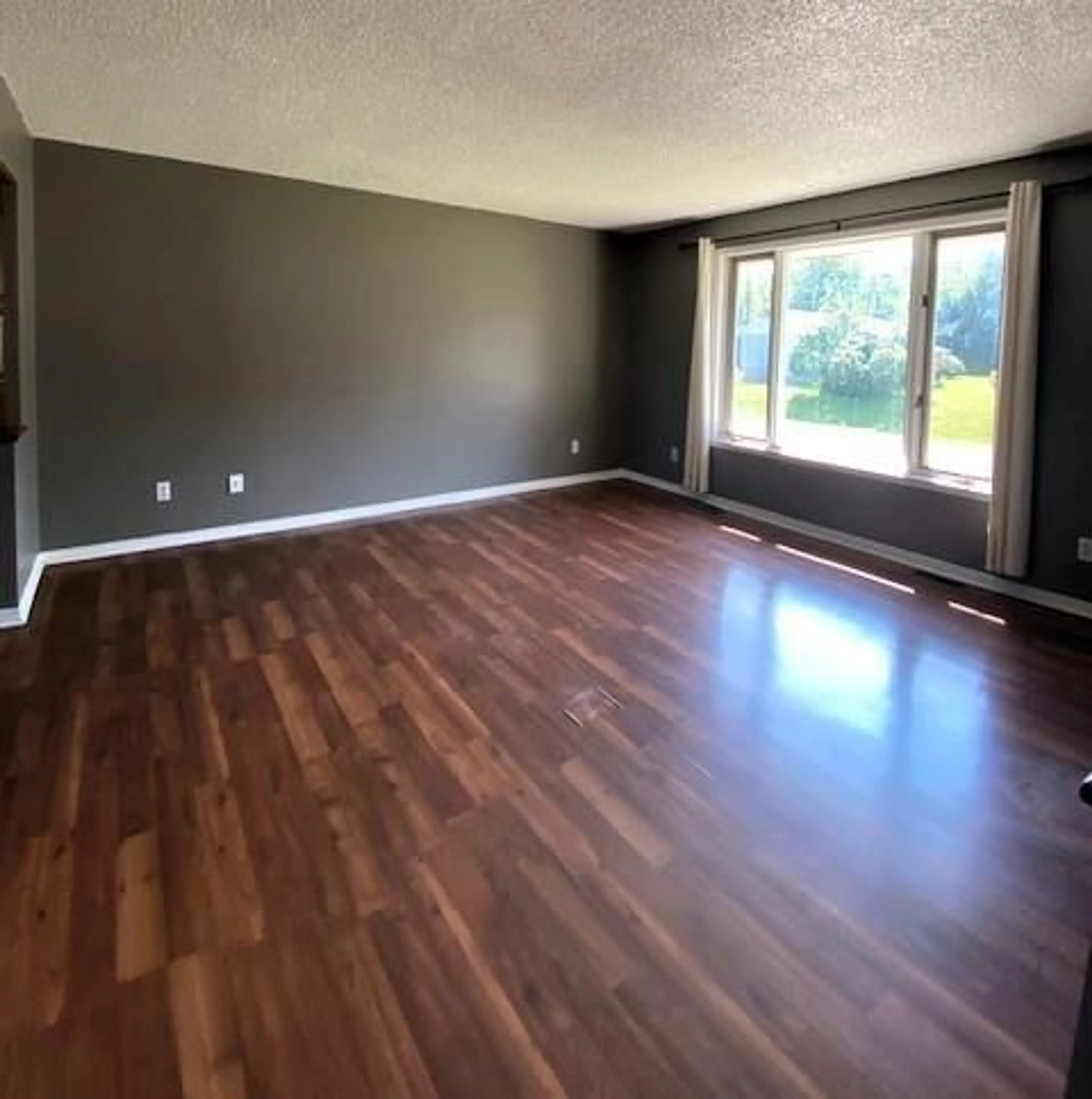 A pic of a room, wood floors for 3 NAPIER St, Ingleside Ontario K0C 1M0