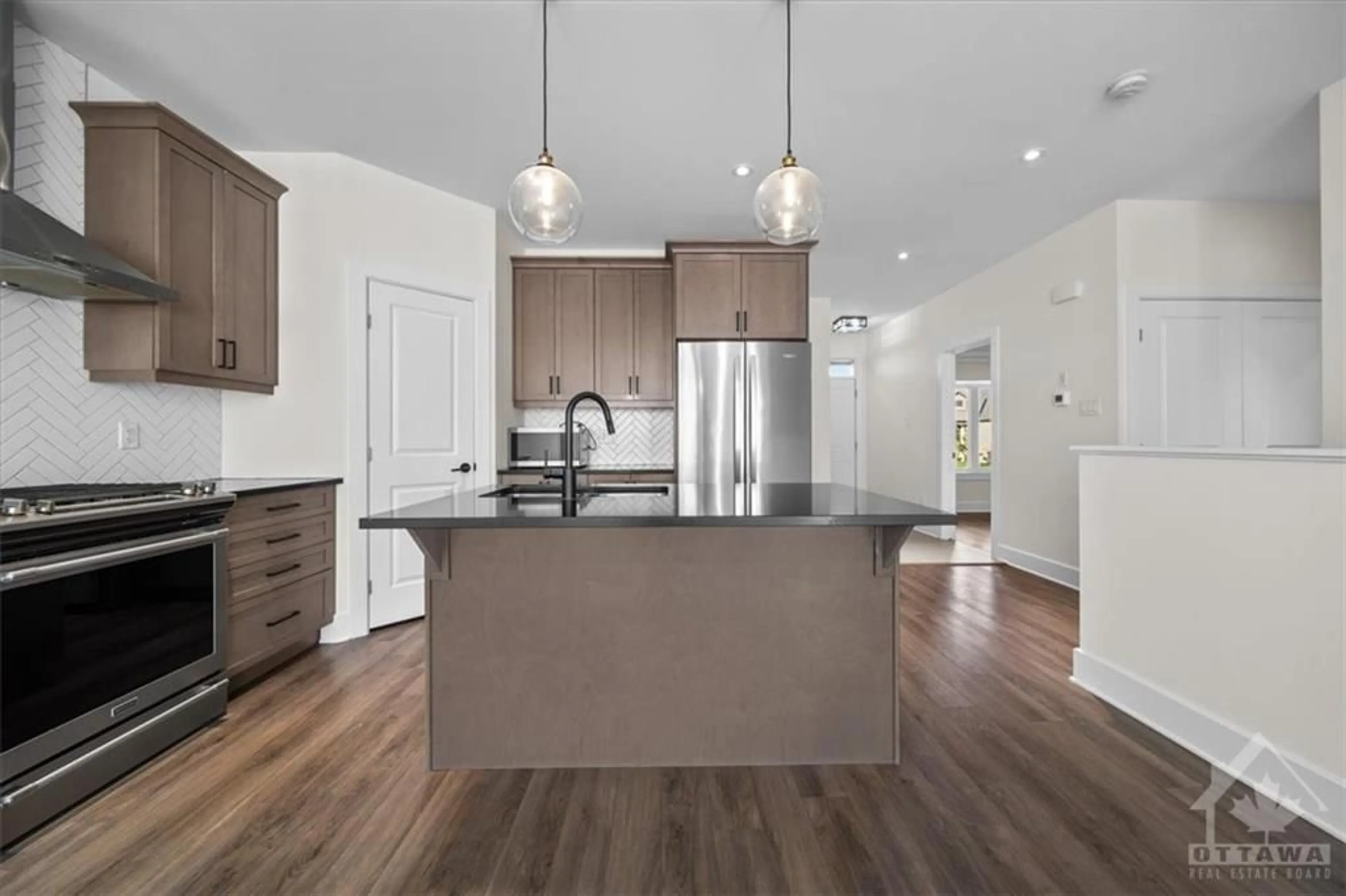 Open concept kitchen for 12 ELMER WEST St, Almonte Ontario K0A 1A0