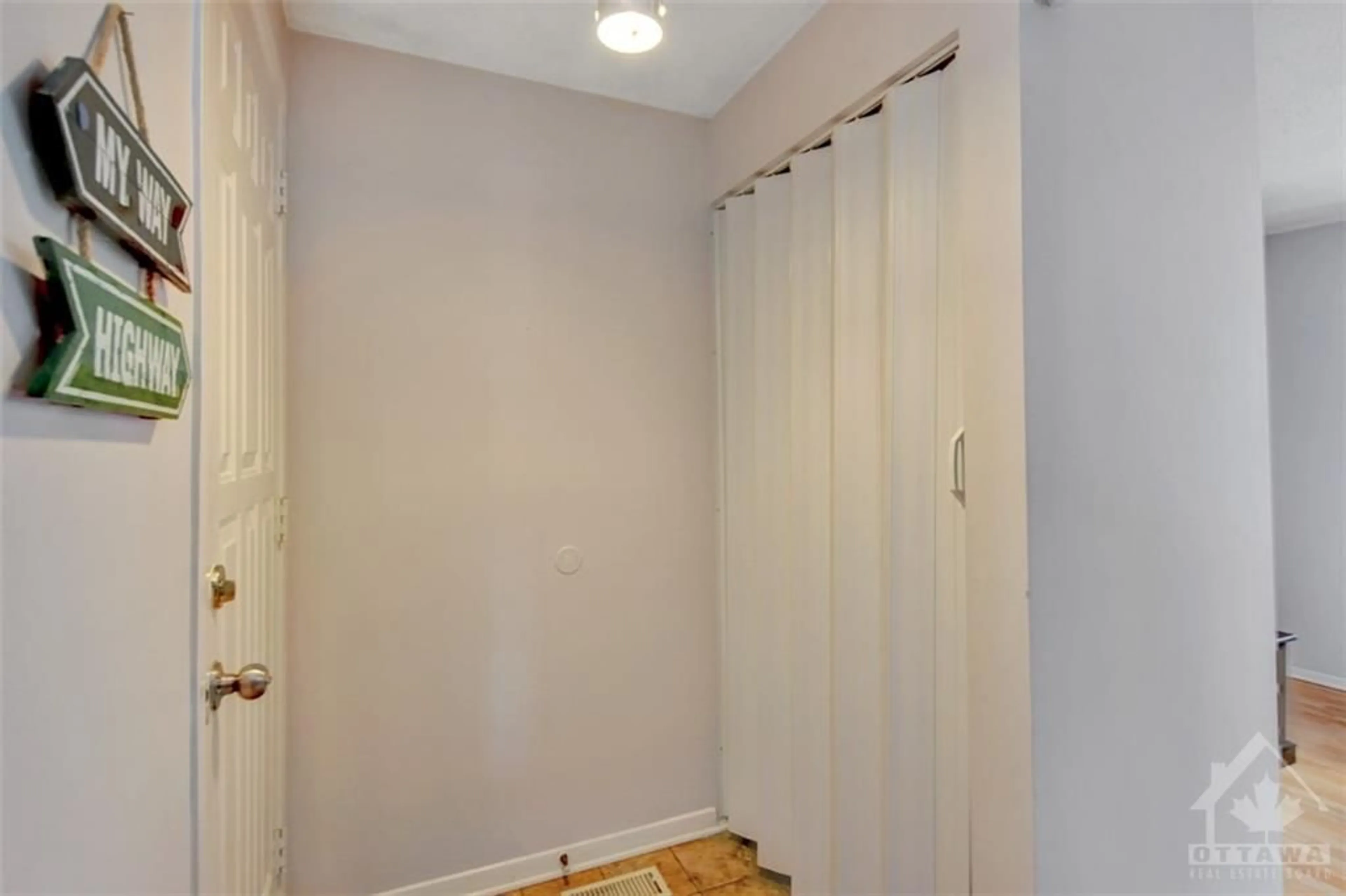 Indoor entryway, not visible floor for 30 TIVERTON Dr, Ottawa Ontario K2E 6L7