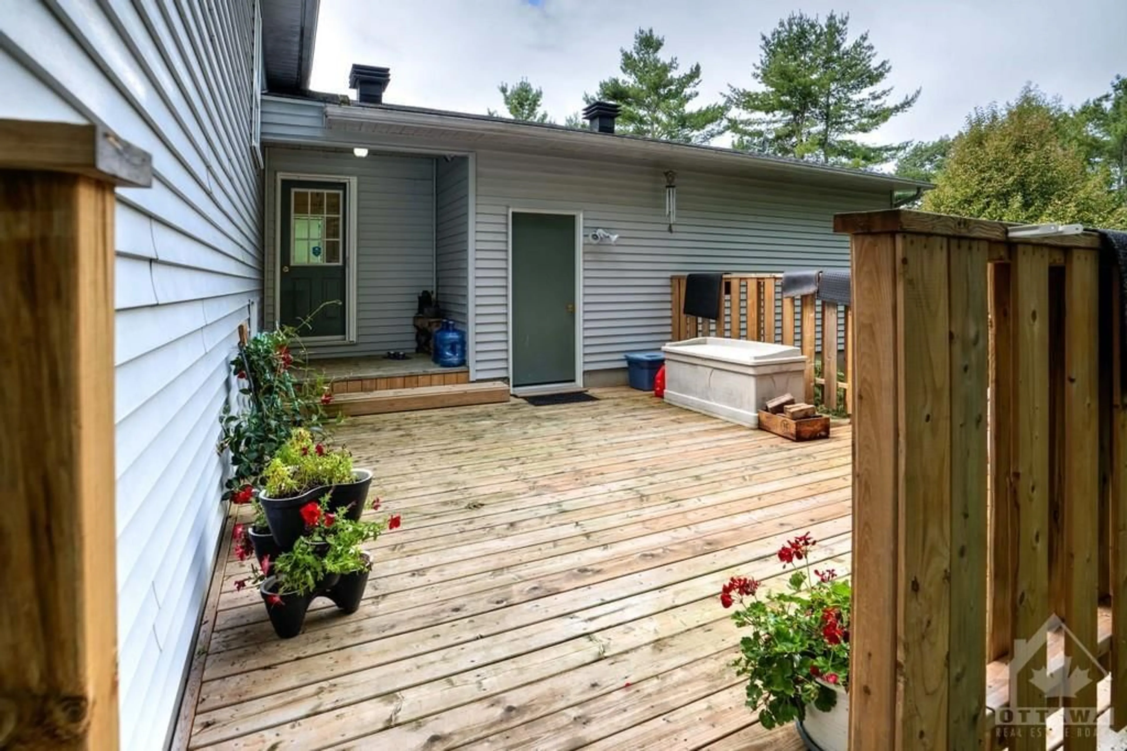 Patio for 106 ARCHIE St, Woodlawn Ontario K0A 3M0