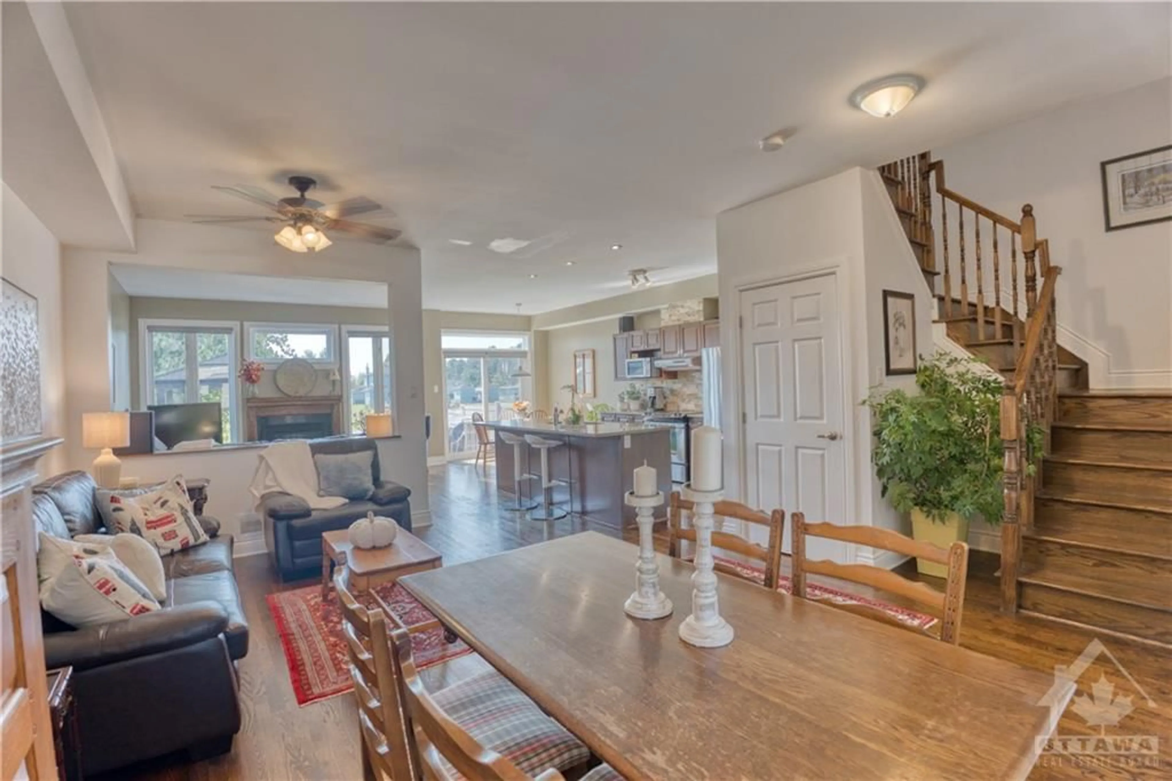 Dining room for 6742 BREANNA CARDILL St, Greely Ontario K4P 0C3