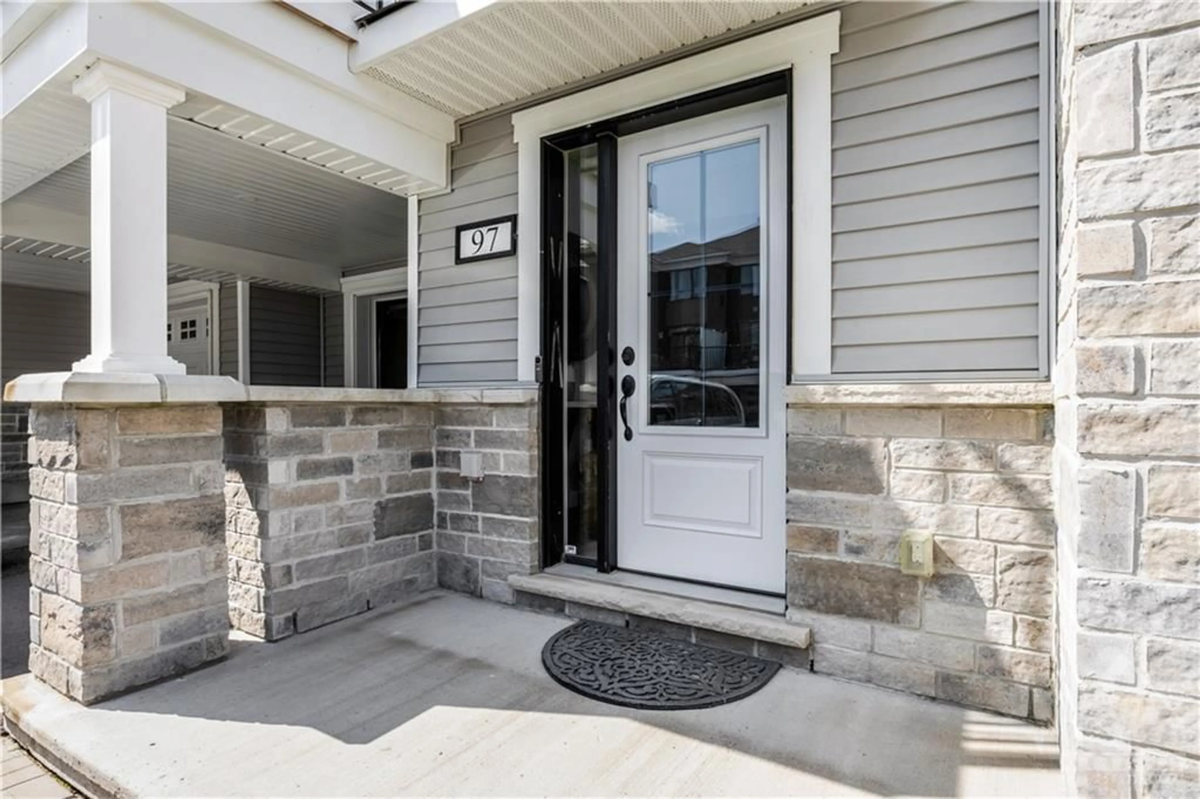 Indoor entryway for 97 BALLINORA Lane, Ottawa Ontario K2S 0V5