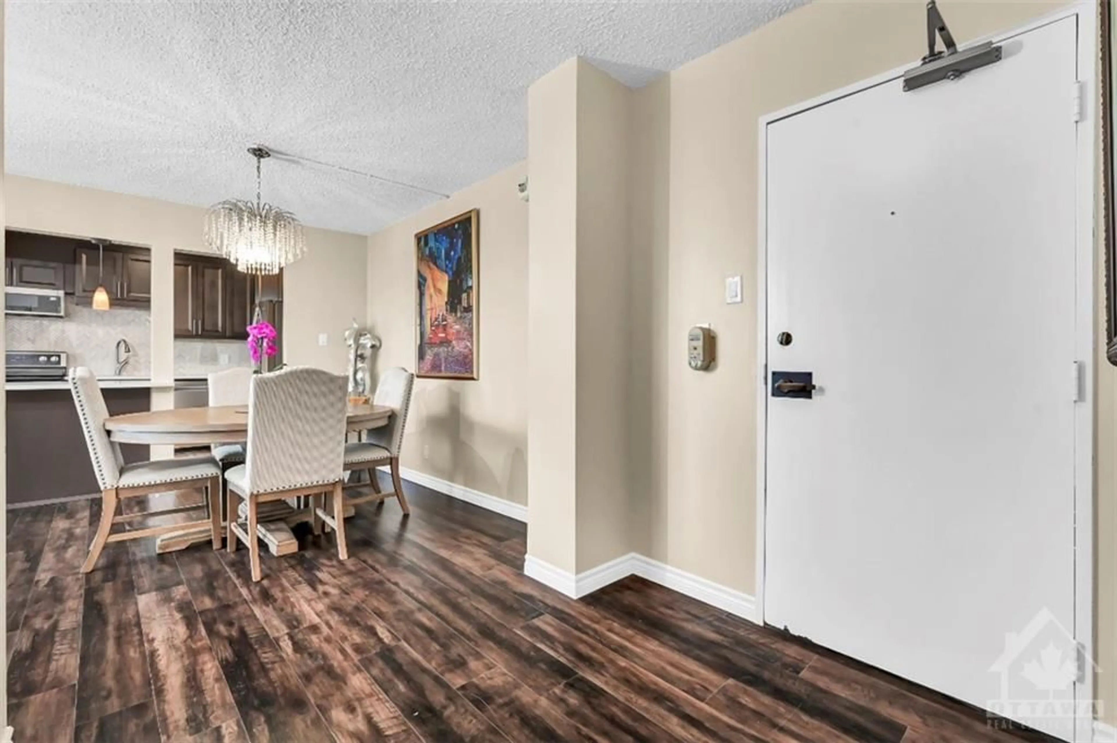 Indoor entryway, wood floors for 265 POULIN Ave #211, Ottawa Ontario K2B 7Y8