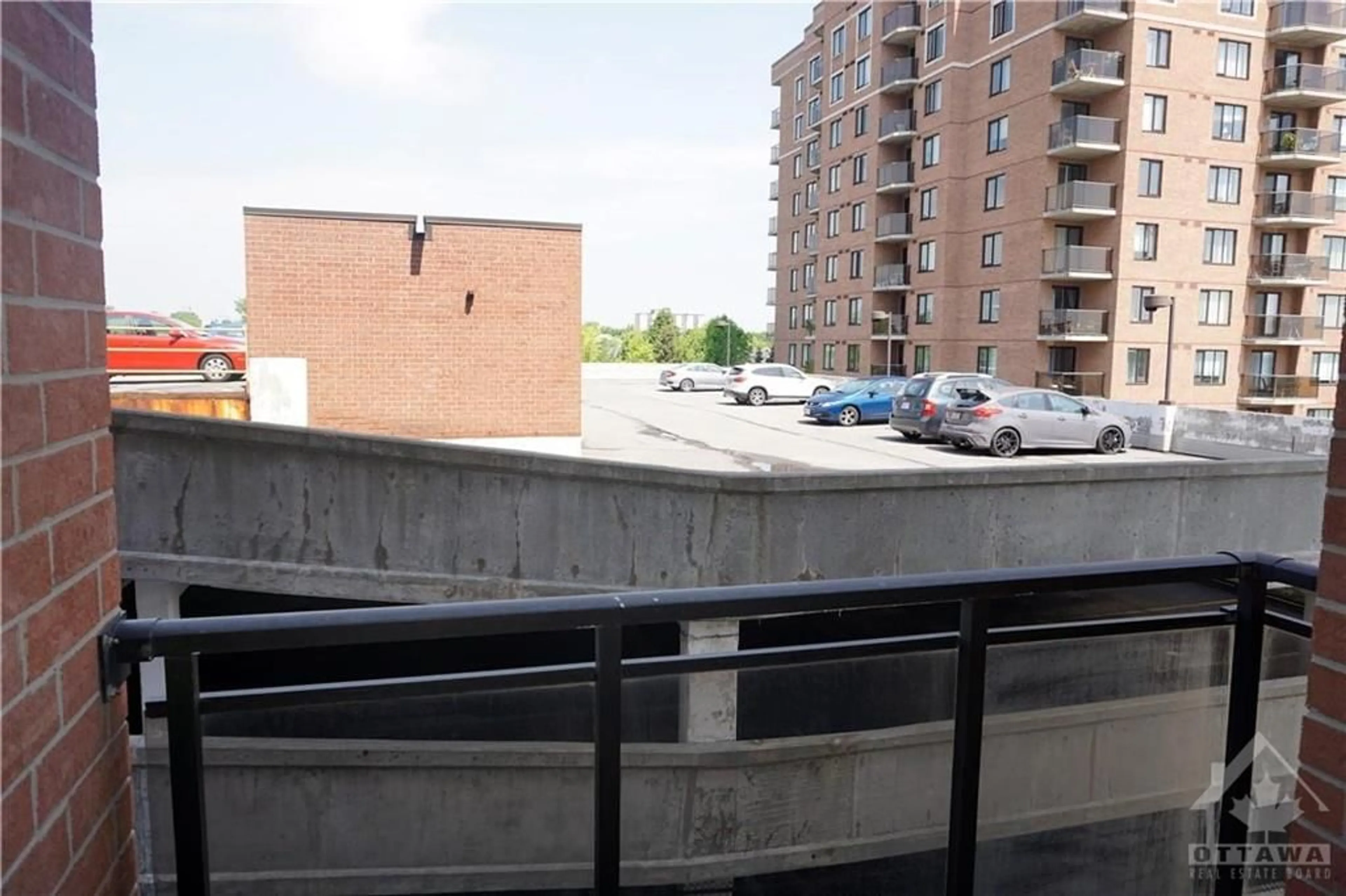 Balcony in the apartment for 310 CENTRAL PARK Dr #3A, Ottawa Ontario K2C 4G4